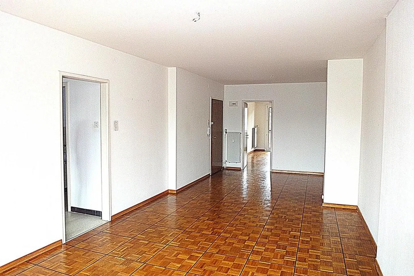 Appartamento pratico di 2,5 stanze nel quartiere Sevogel - Foto 2 di 8