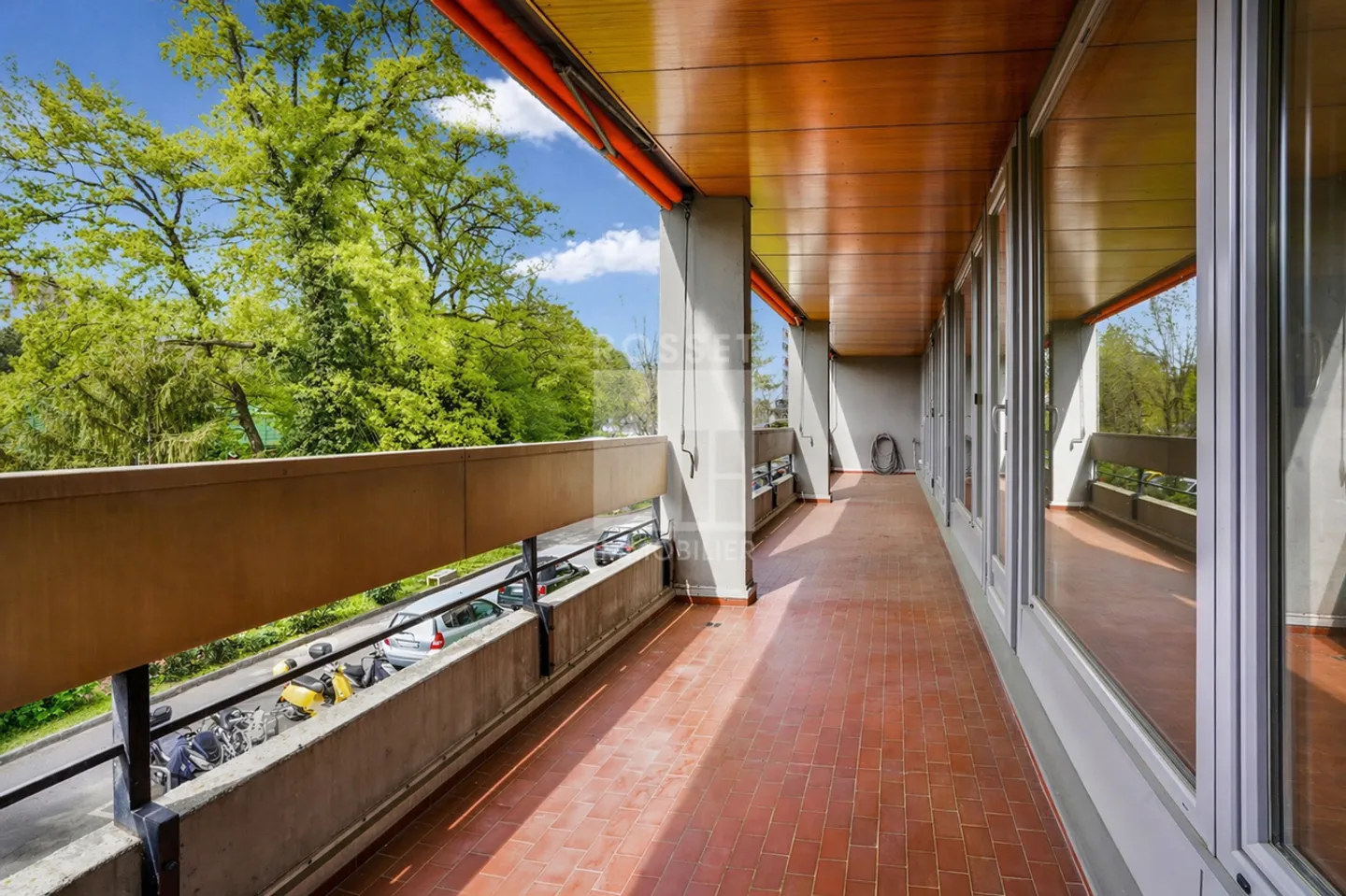 Bell'appartamento con grande terrazza nel cuore dei Trois Chênes - Foto 13 di 14