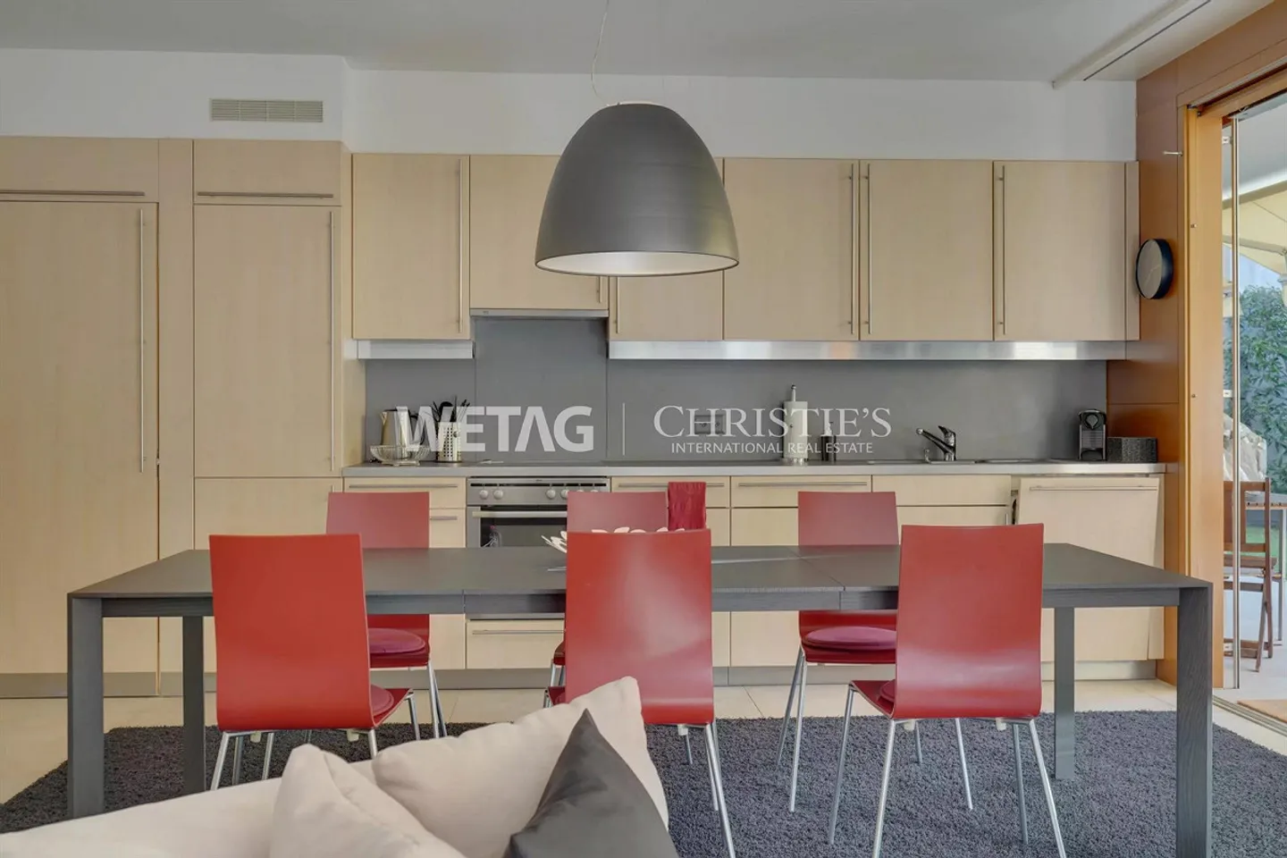 In the heart of Ascona, modern apartment with private garden for sale - Photo 10 of 13
