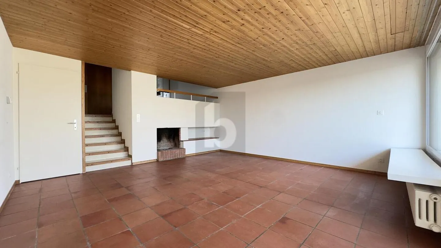 Charmantes Reihenmittelhaus mit Seesicht - Foto 2 von 6