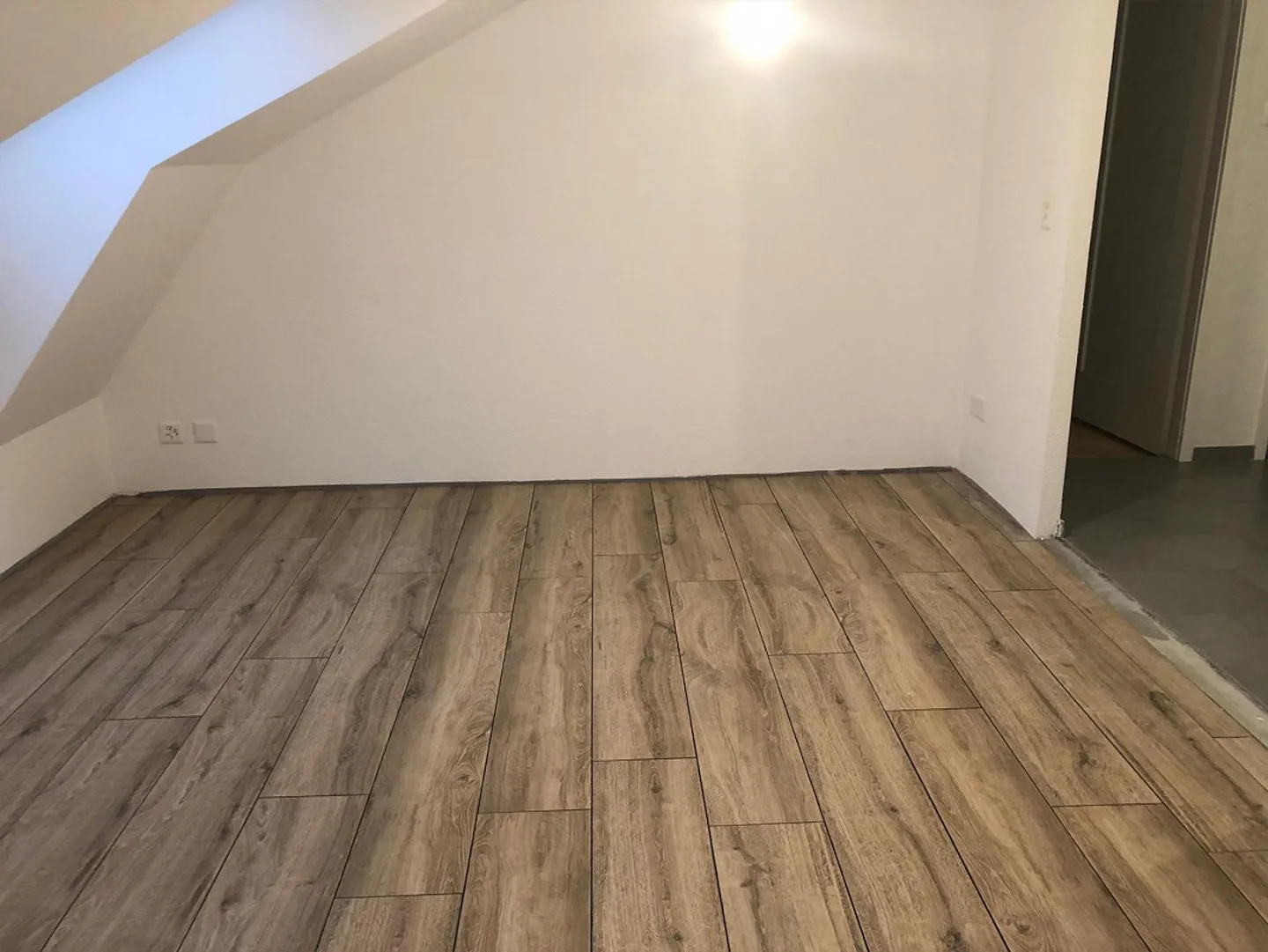 3-Zimmer Dachwohnung - Foto 4 von 7
