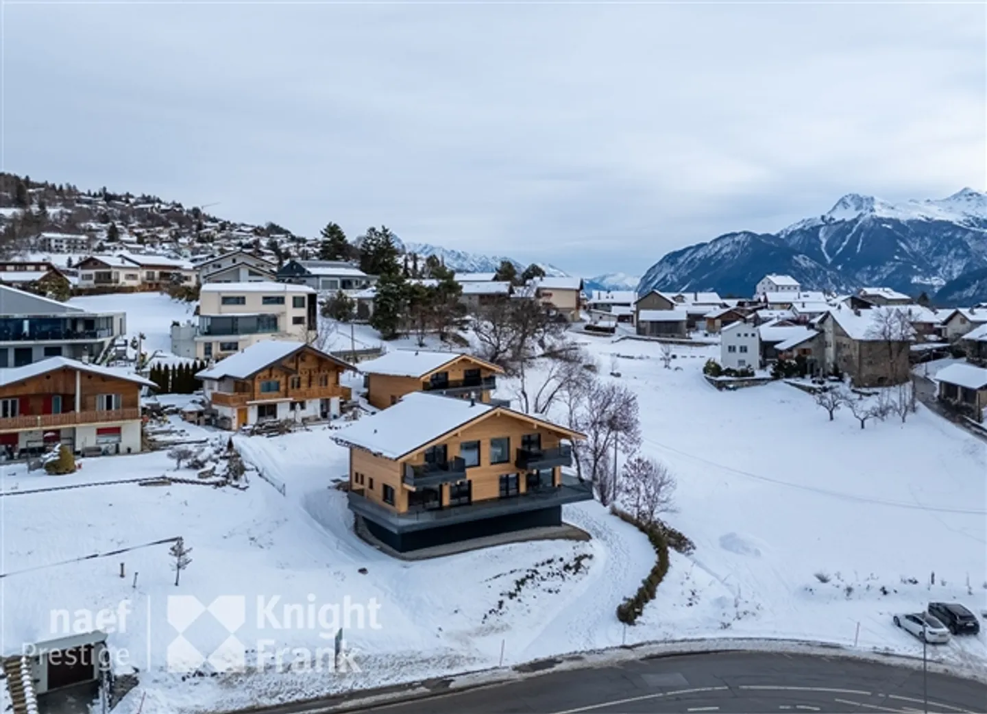 Chalet da 15,5 stanze - Foto 1 di 9