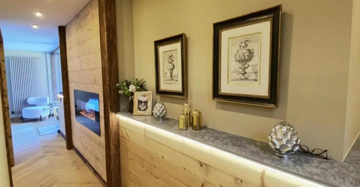 A luxurious mountain chalet for sale in Villars-sur-Ollon. - Photo 8 of 12