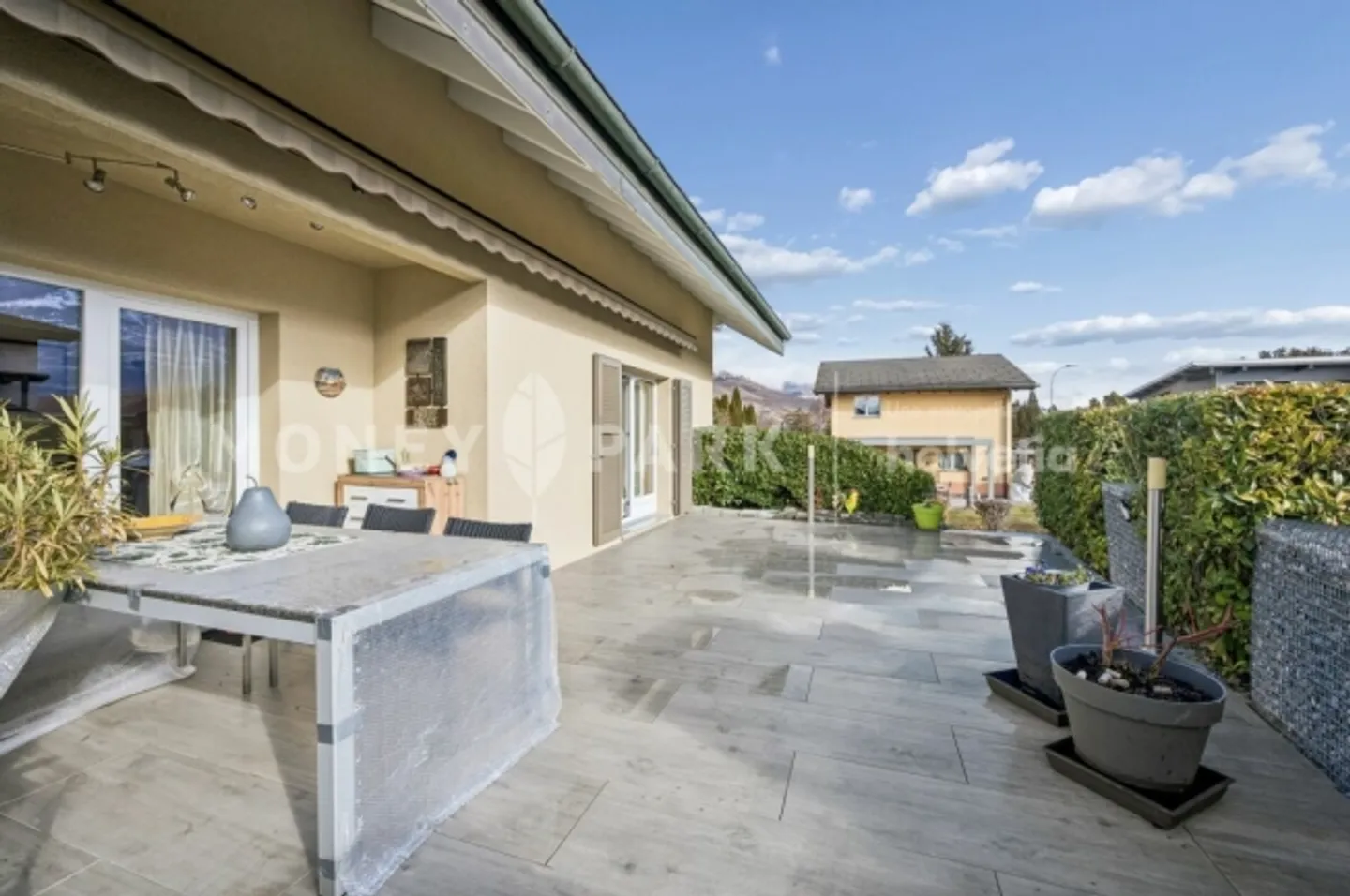 Bella casa con 5,5 camere - Foto 12 di 14