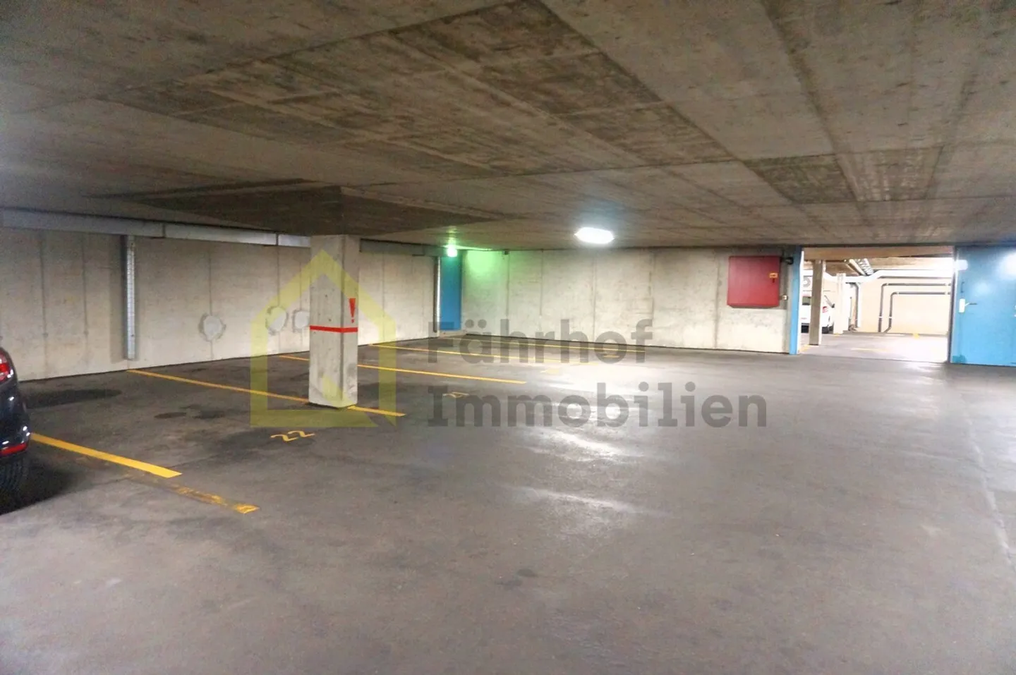 Sichere Parkmöglichkeit Nähe Stadt - Foto 3 von 4