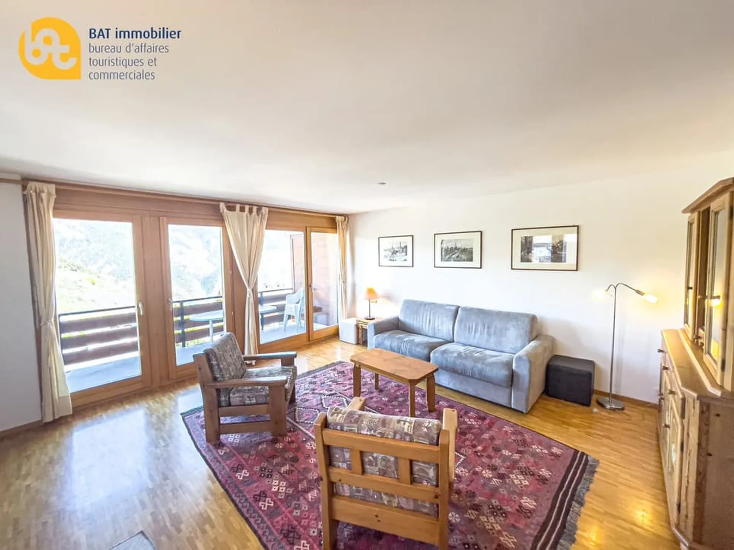 Summer 2025 - 3 lovely 3-room apartment with village view - Photo 3 of 11