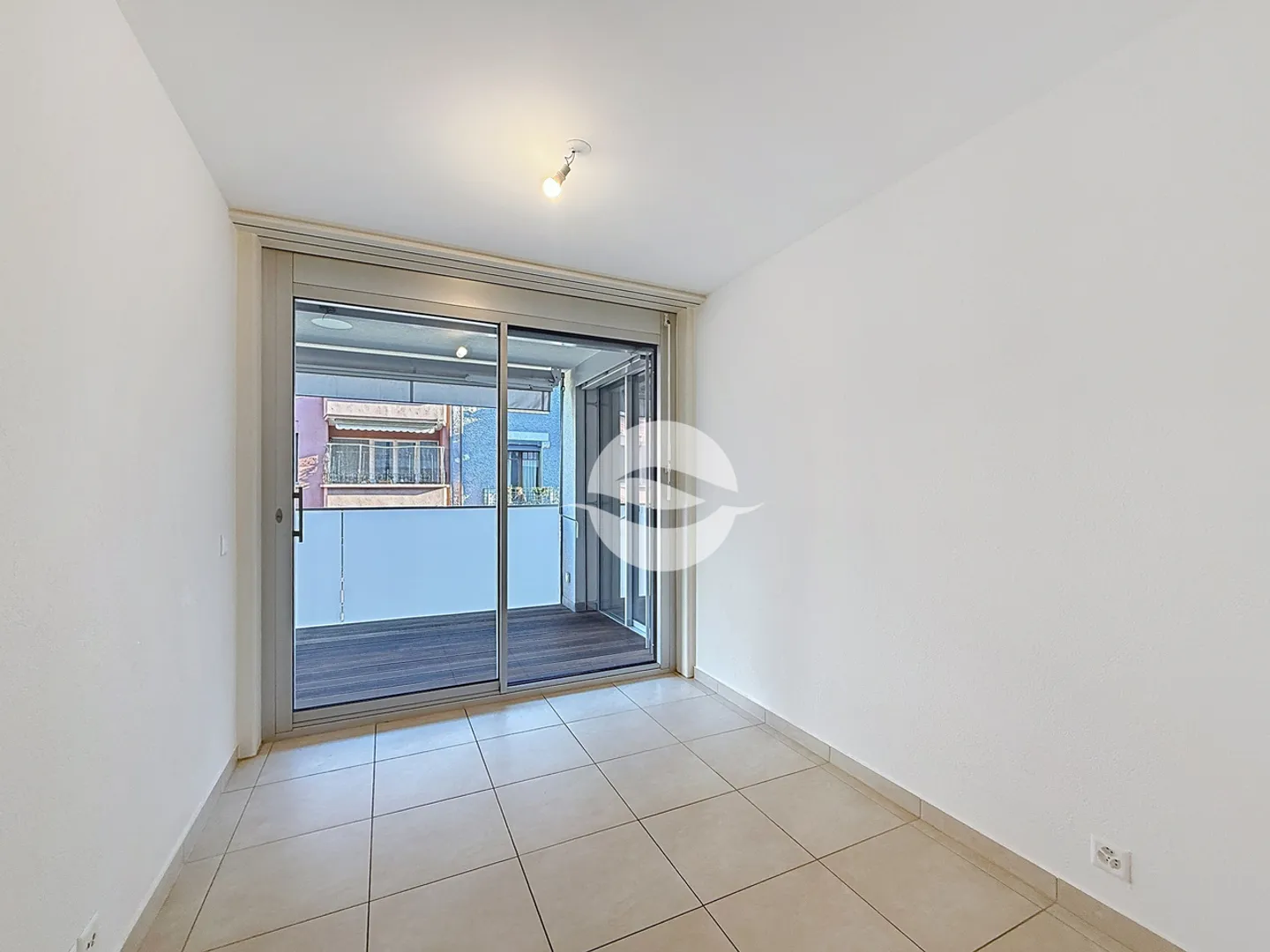 Geräumige, lichtdurchflutete 5-Zimmer-Wohnung, 3 Schlafzimmer! - Foto 6 von 12