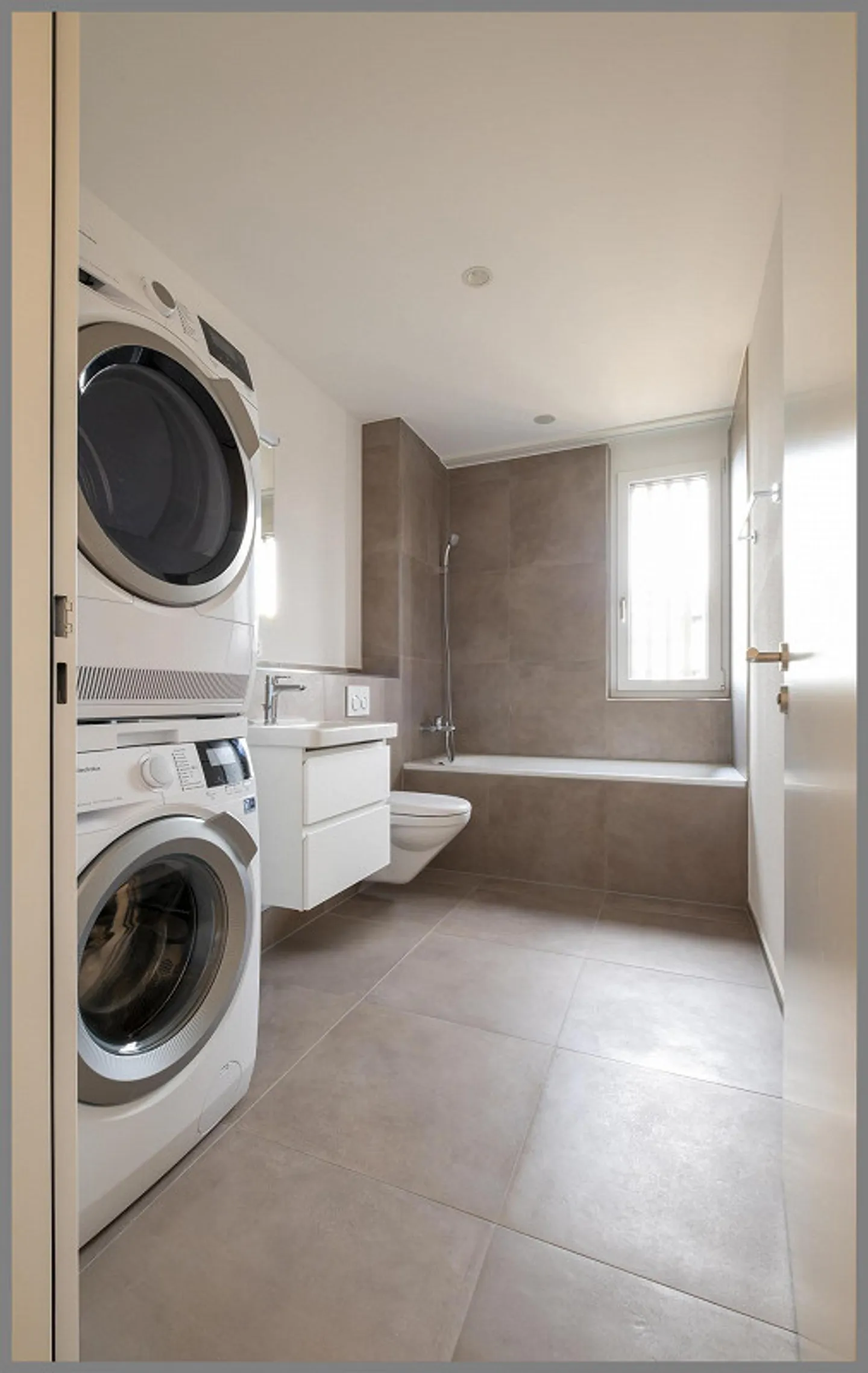 Appartamento attraente di 4,5 stanze - Foto 7 di 8