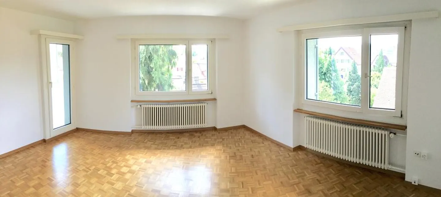 Viewing: Thursday, 12.03.2026 between 5:00 PM - 6:00 PM - Photo 4 of 7