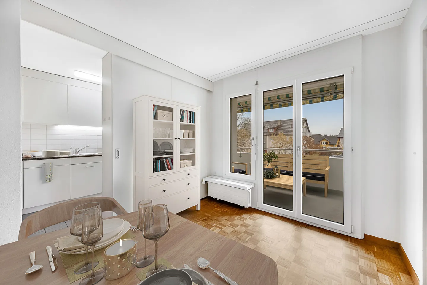 Dans un quartier résidentiel calme et verdoyant - Photo 7 sur 11