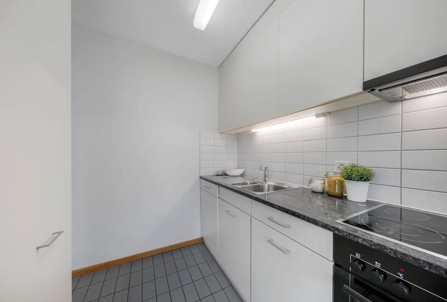 Dans un quartier résidentiel calme et verdoyant - Photo 9 sur 11