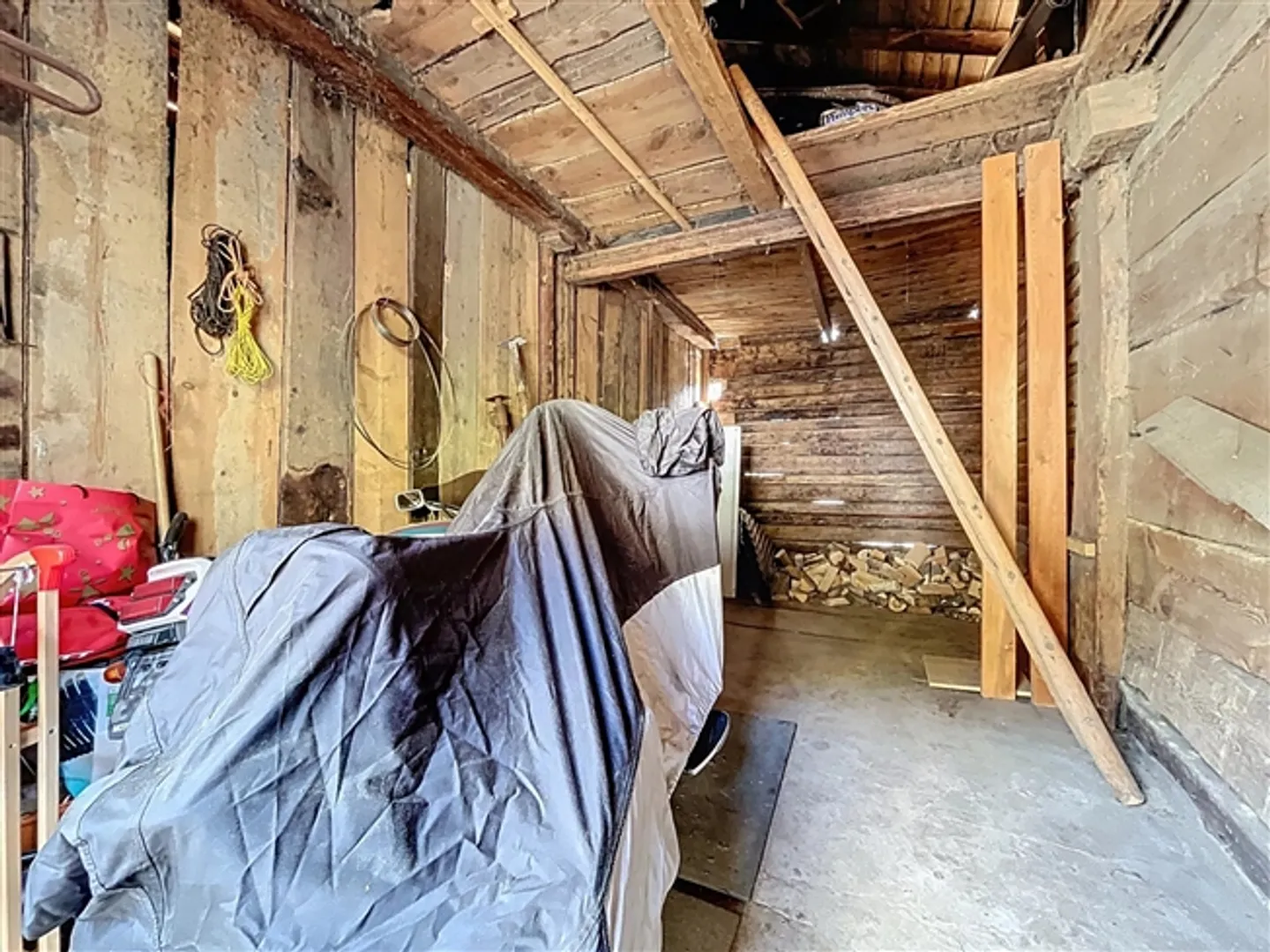 Barn Half with Charm - Photo 2 of 4