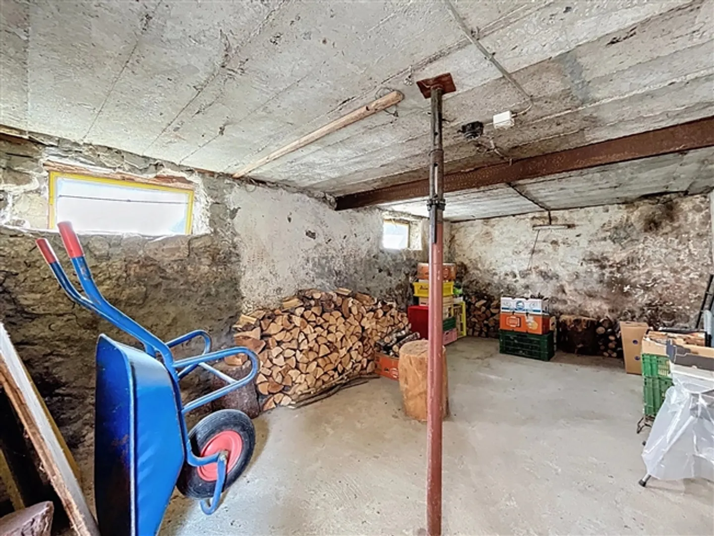 Barn Half with Charm - Photo 3 of 4