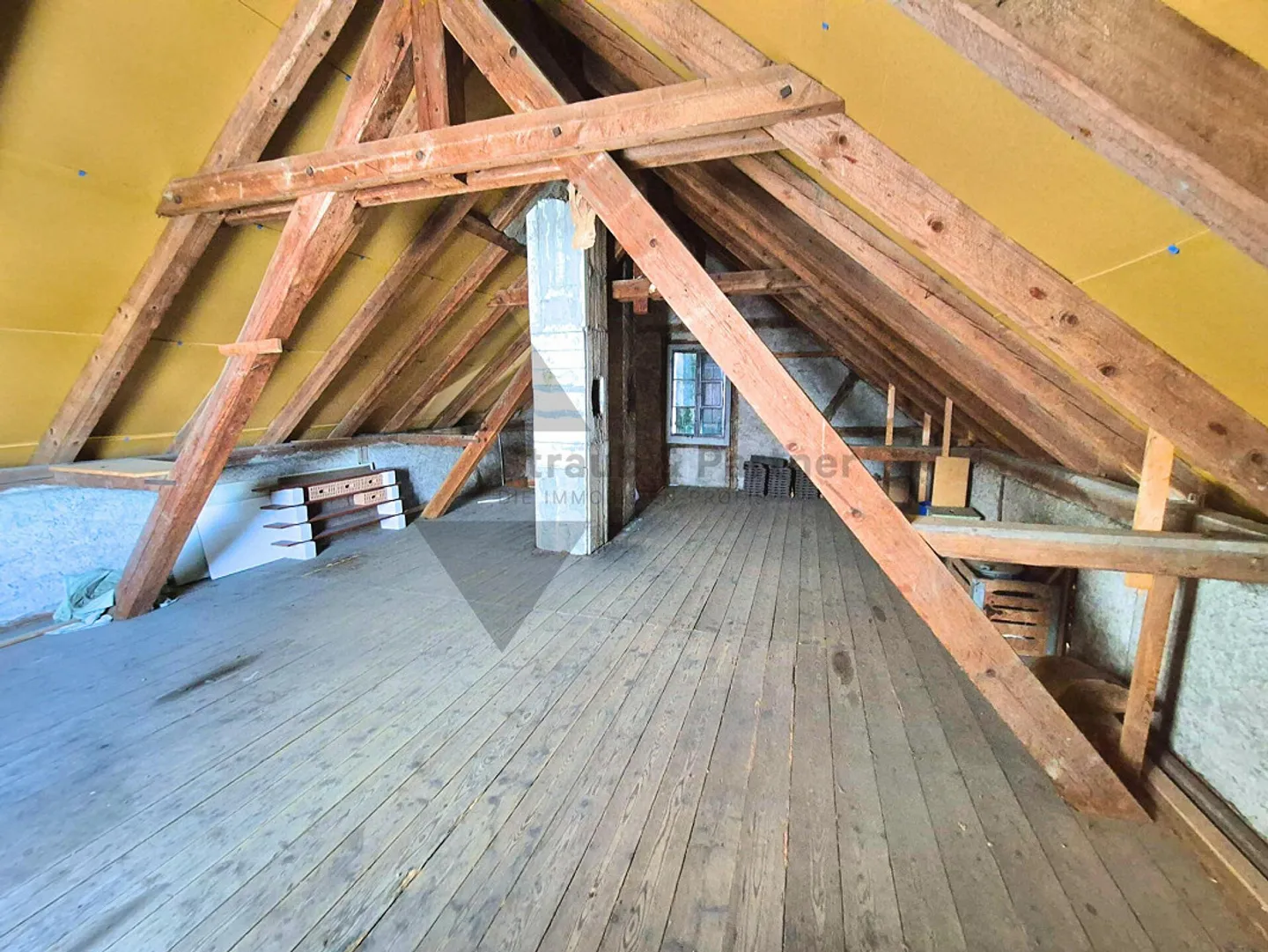 Casa Plurifamiliare con Potenziale - Foto 8 di 9
