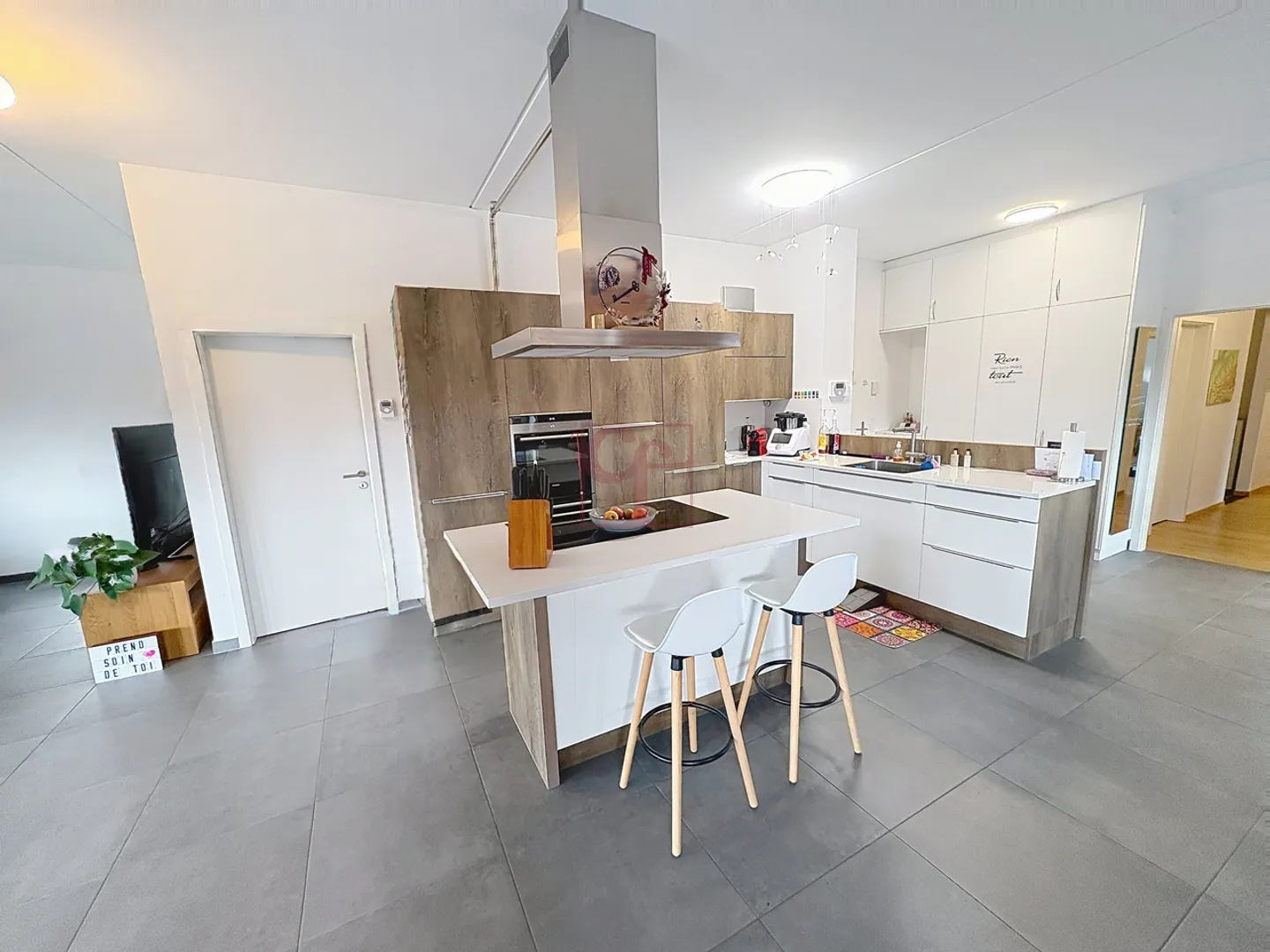 Charmantes Loft-Apartment in Corbières - Foto 3 von 10