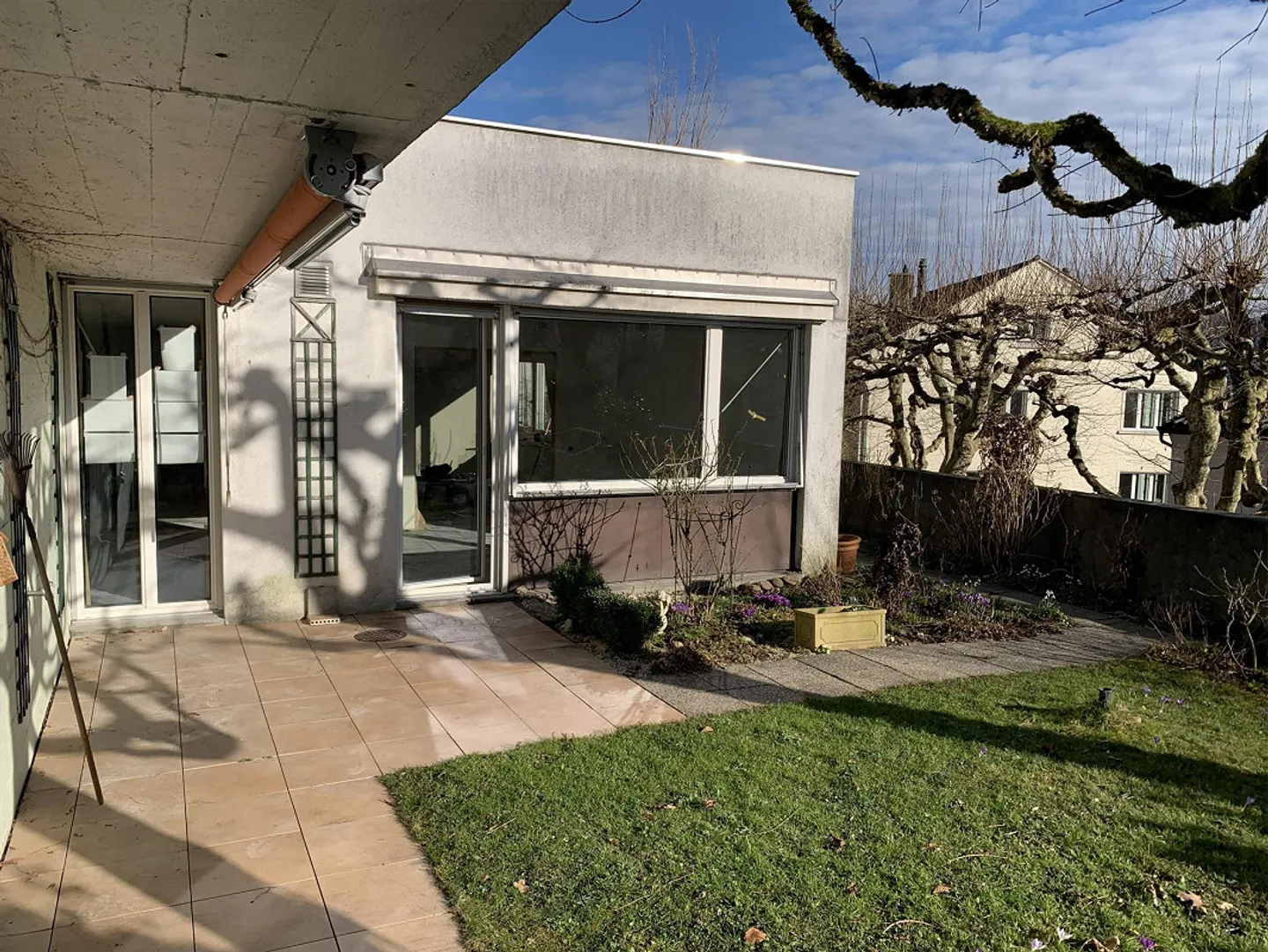 Charmante 4.5-Zimmer-Wohnung mit Garten - Foto 1 von 14