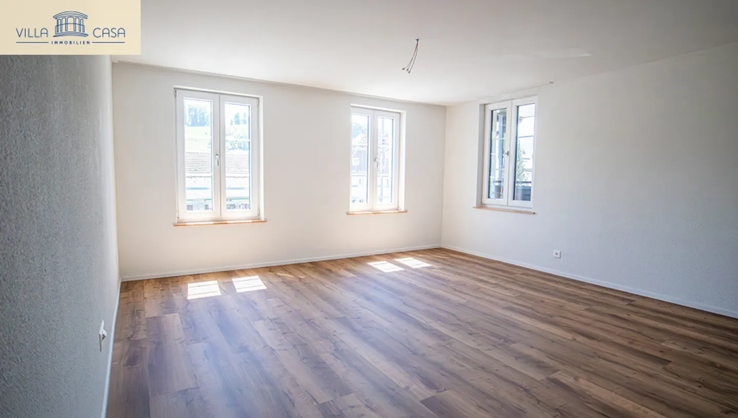 Casa multifamiliare ristrutturata con tre appartamenti - Foto 6 di 8