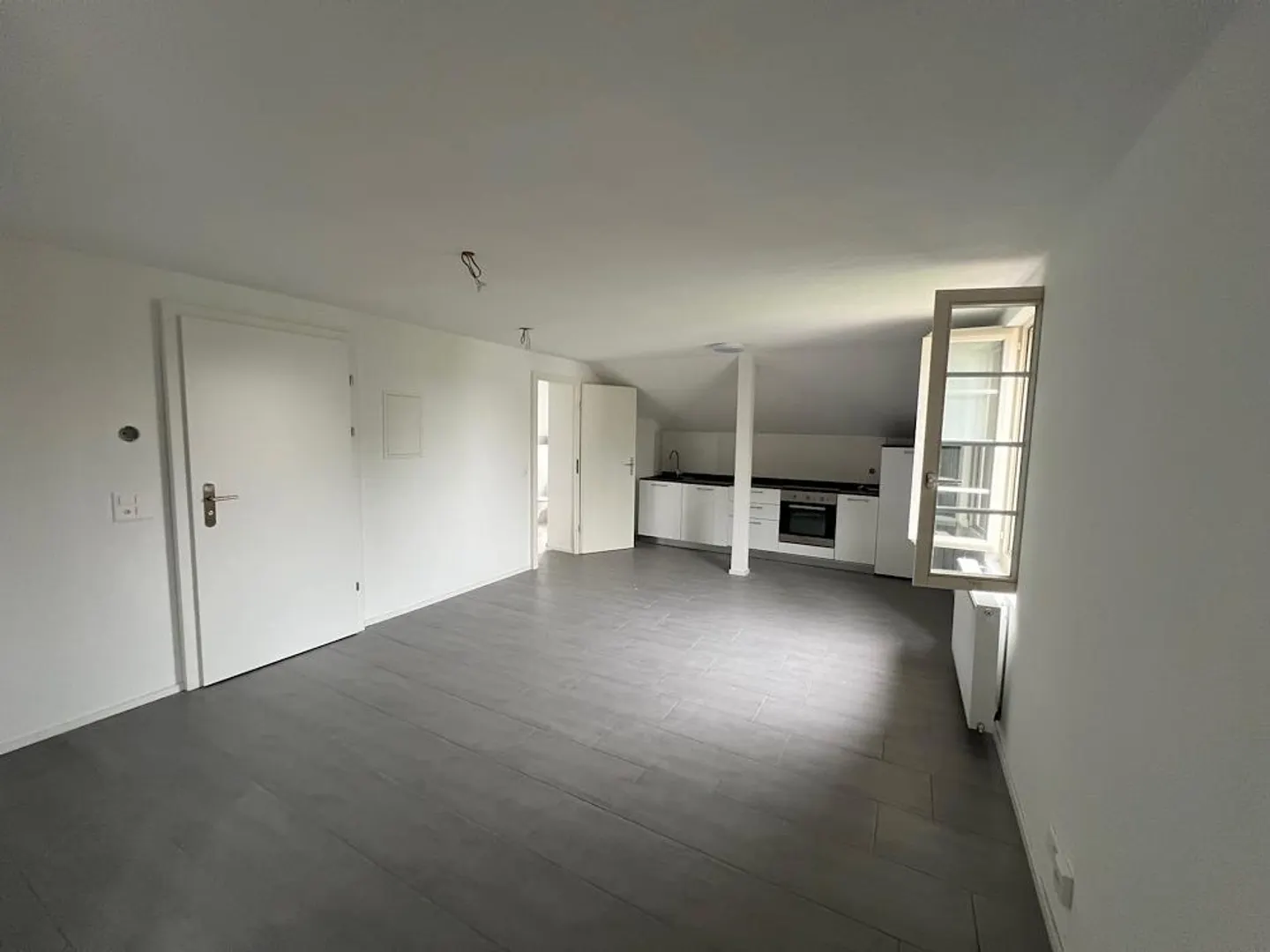 Charmante 2.5-Zimmerwohnung - Foto 2 von 4