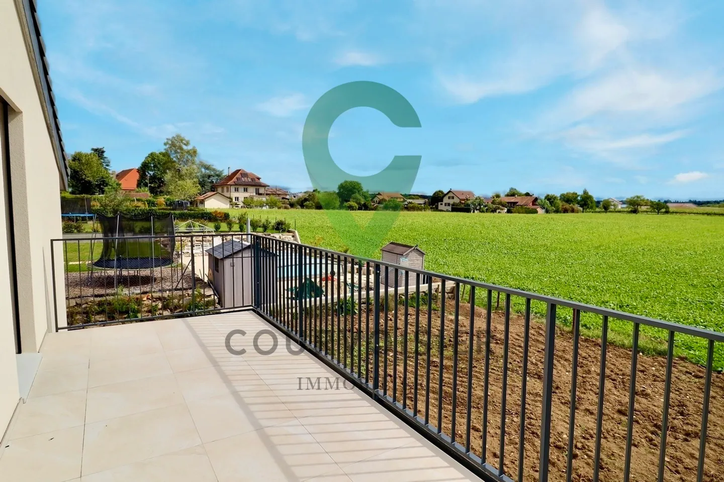 Bella villa gemella nuova in un contesto rurale con vista sulle Alpi - Foto 10 di 11