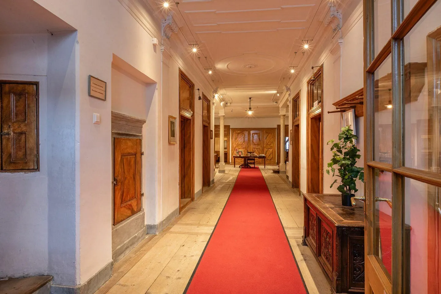 Historischer Gewerberaum in Samedan - Foto 2 von 5