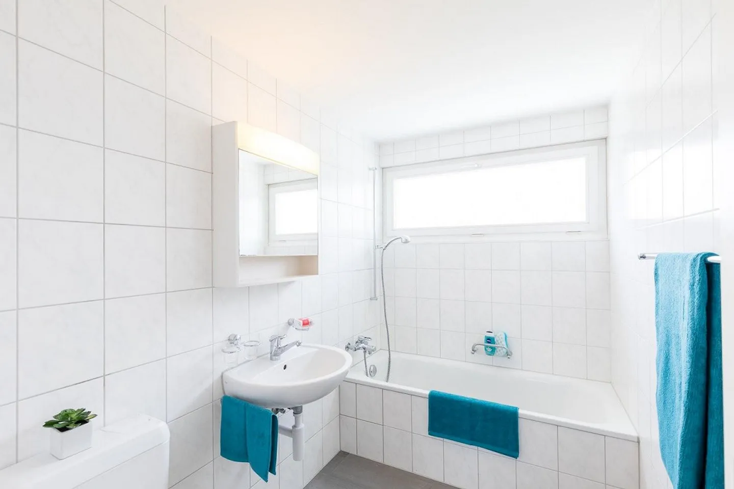 Appartamento moderno con patio spazioso - Foto 4 di 7
