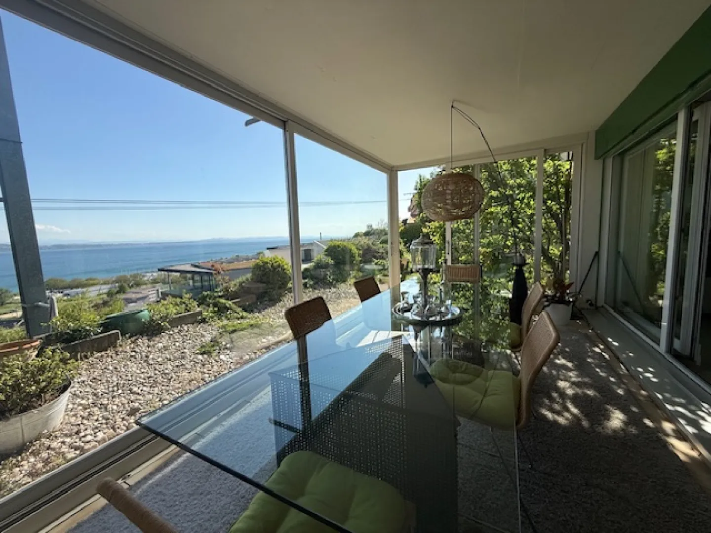 5.5-room apartment with magnificent view of the lake and the Alps - Photo 12 of 13