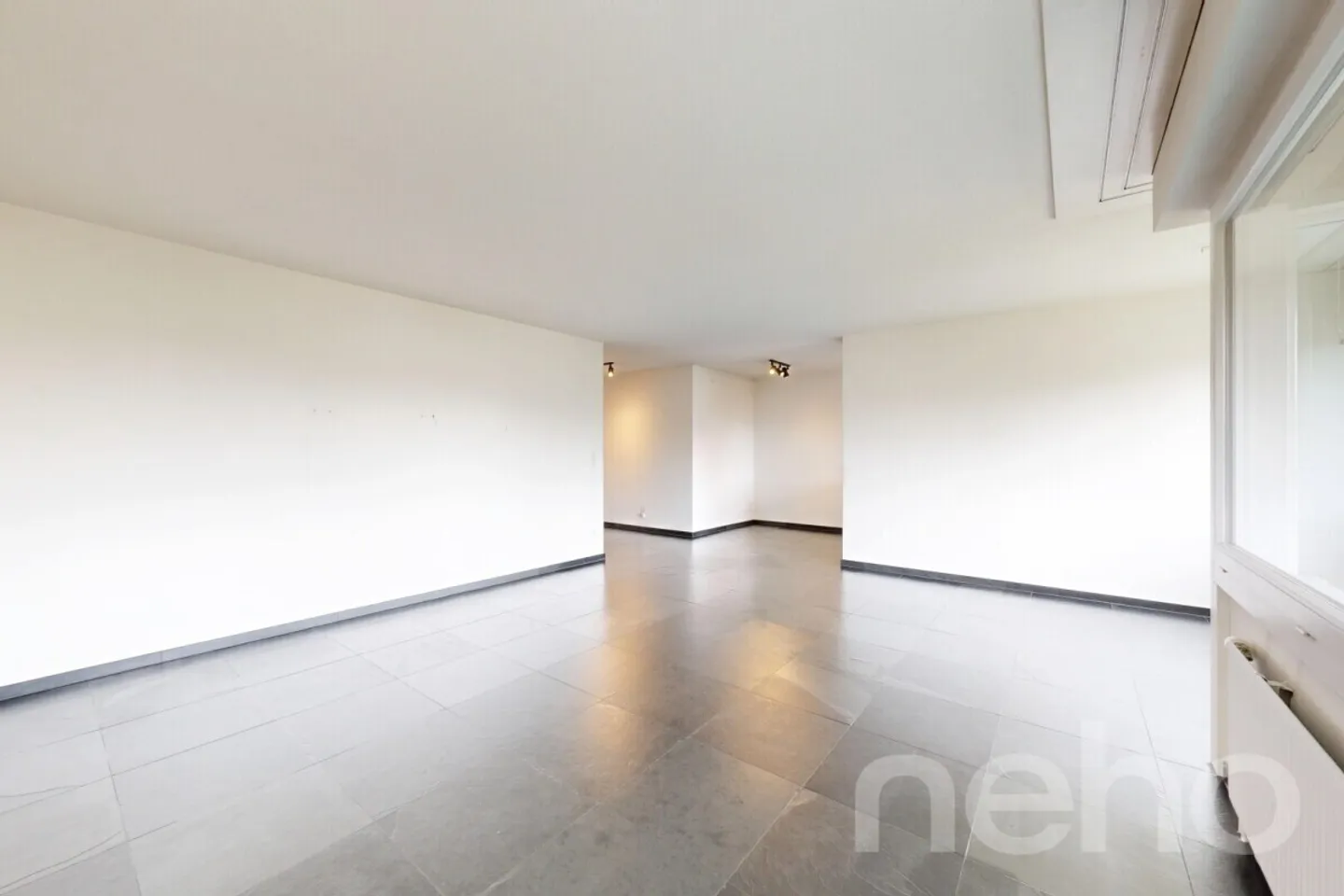 Bright 3.5-room apartment with balcony and garage in Schönenwerd - Photo 5 of 12