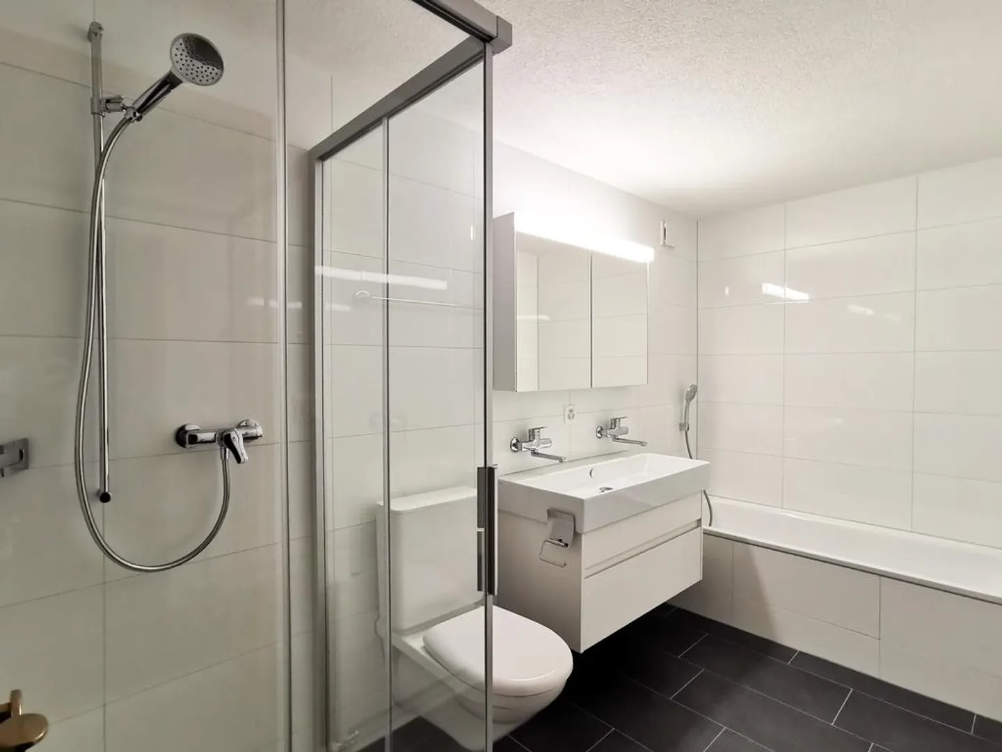 Quartiere Familiare - Il Tuo Nuovo Appartamento Familiare - Foto 6 di 8