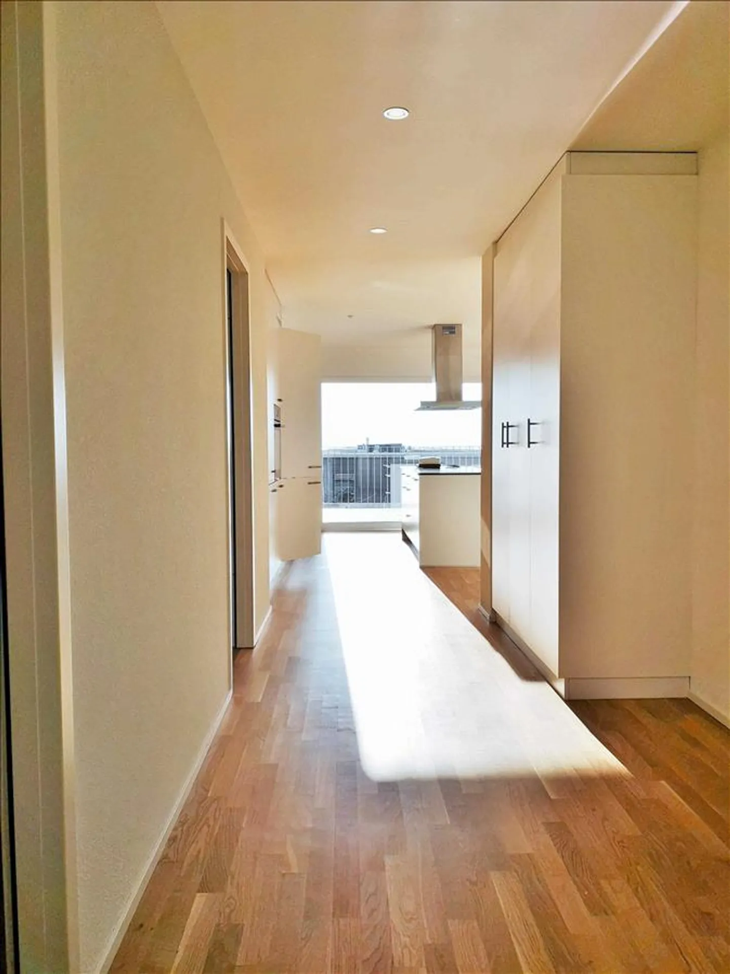 Stilvolles Penthouse mit Terrasse - Foto 7 von 9