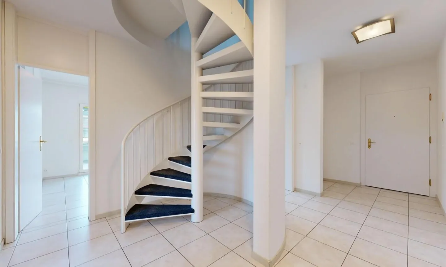 Spacious 6½-room maisonette apartment in Winterthur-Seen - Photo 7 of 13