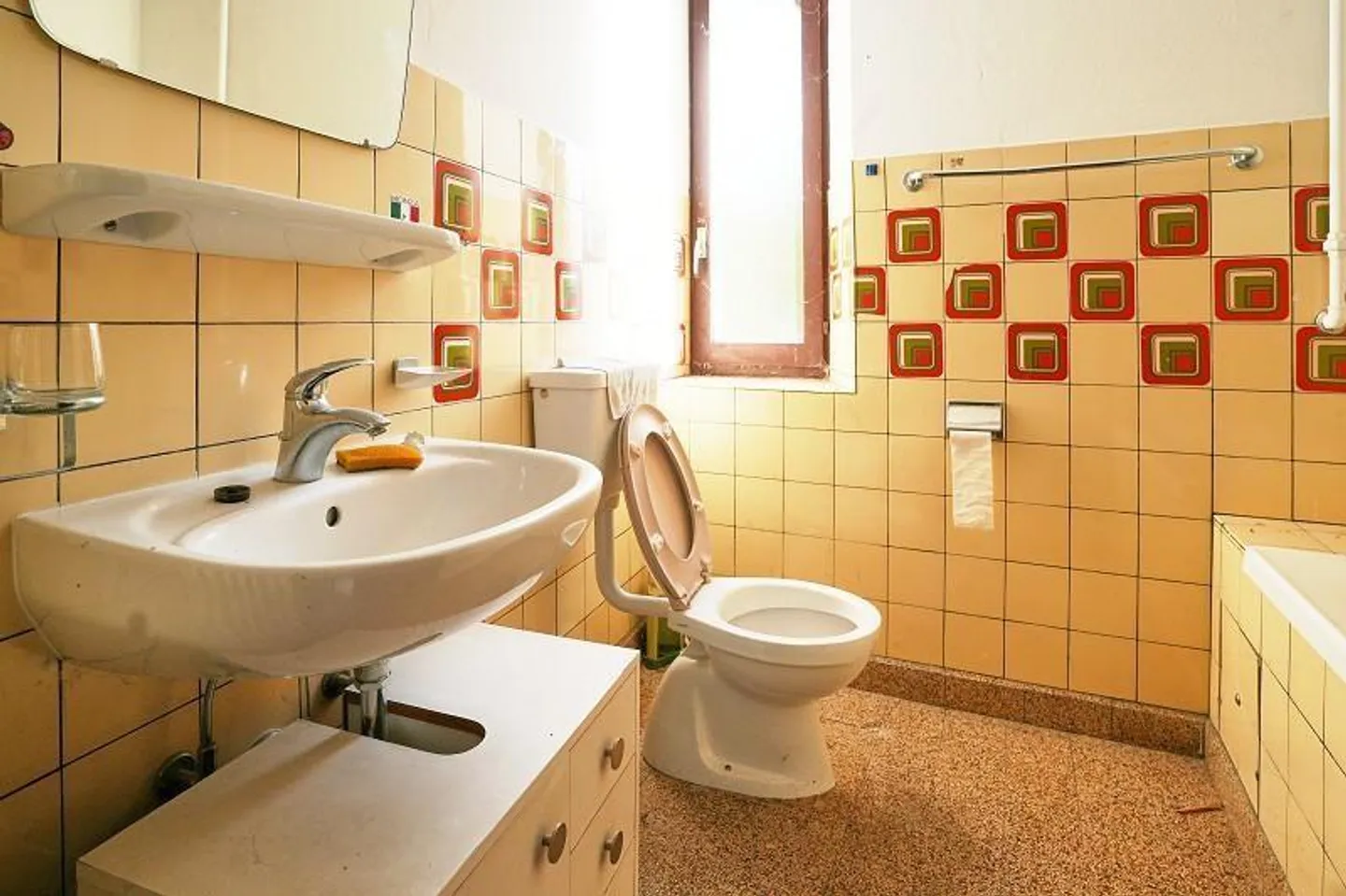 Grotto with 6 rooms and large plot / grotto with 6 rooms and ... - Photo 13 of 33