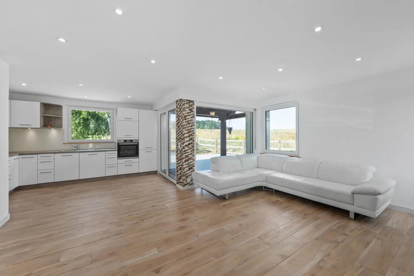 «Très belle maison mitoyenne entièrement rénovée» - Photo 8 sur 25