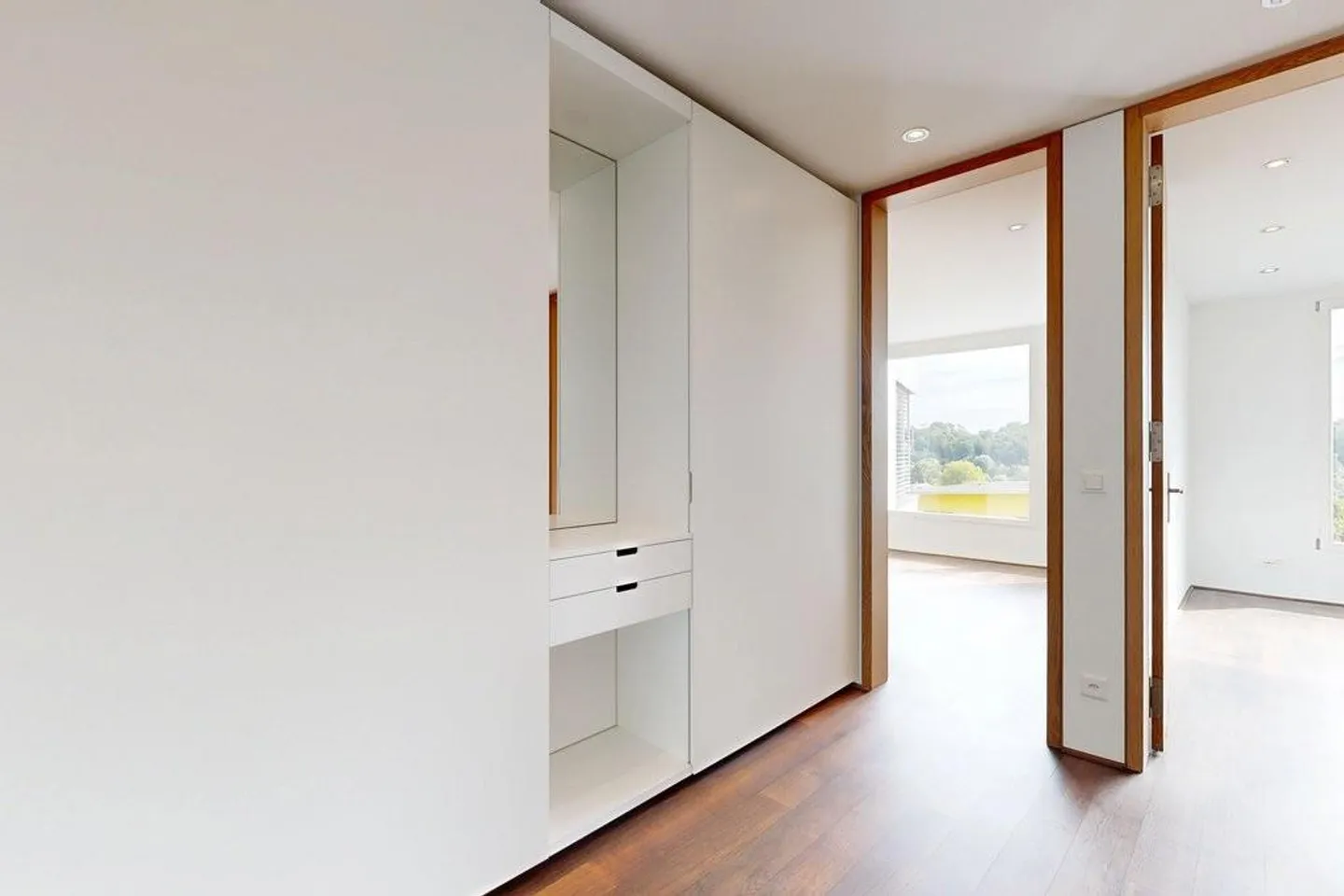 Moderne Wohnung mit toller Aussicht, Wintergarten und Hobbyraum - Foto 10 von 12