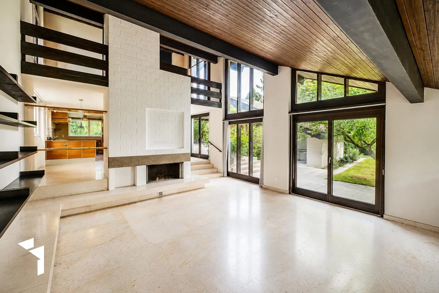 Fehr Real Estate - Idyllic 4.5-Room Atrium Villa - Photo 3 of 18