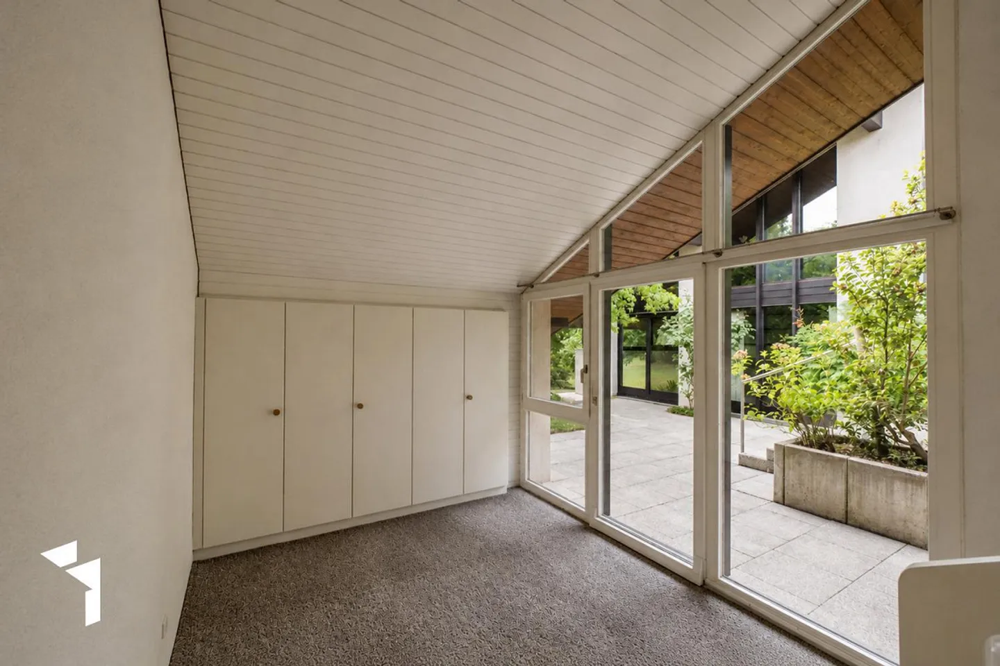 Fehr Real Estate - Idyllic 4.5-Room Atrium Villa - Photo 9 of 18