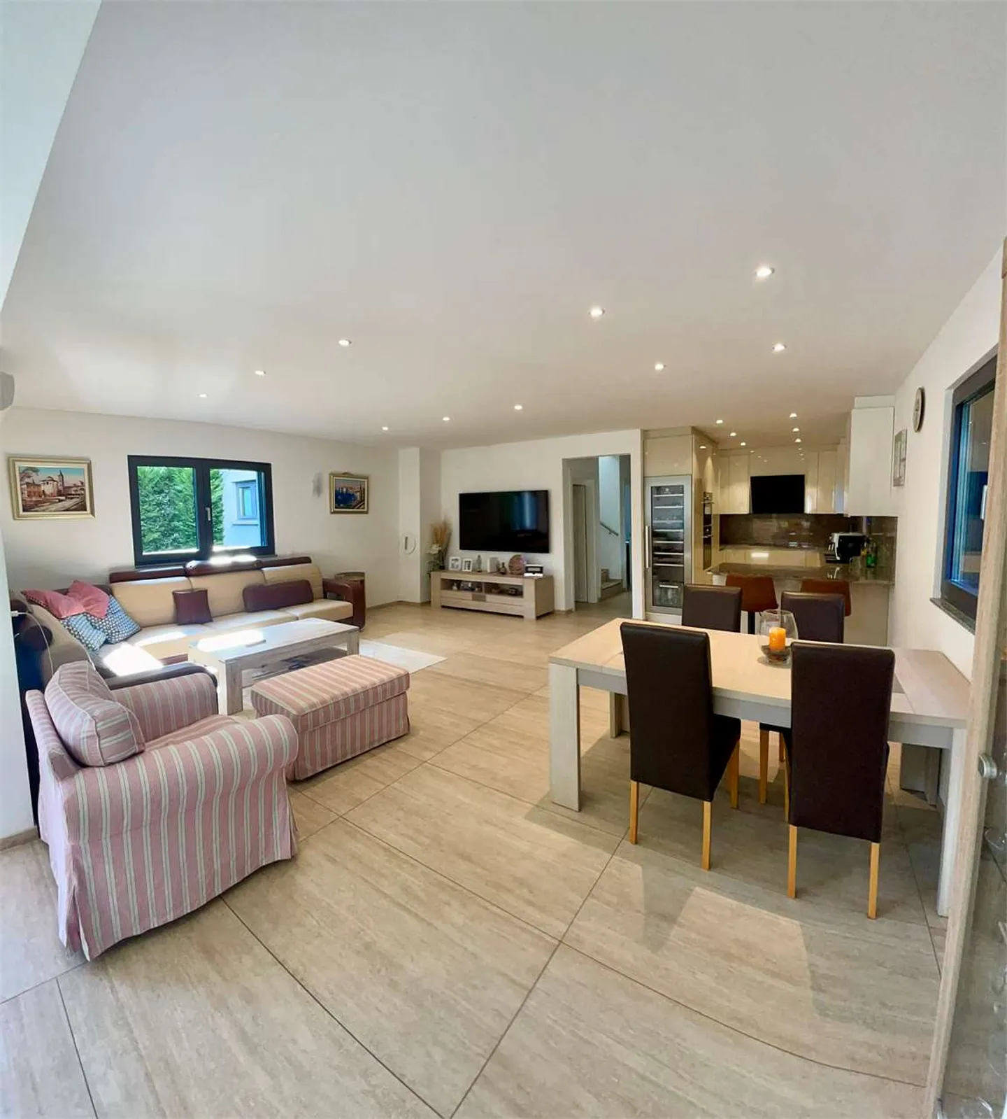 Villa di alto standard nella zona più esclusiva di Cademp - Foto 5 di 13