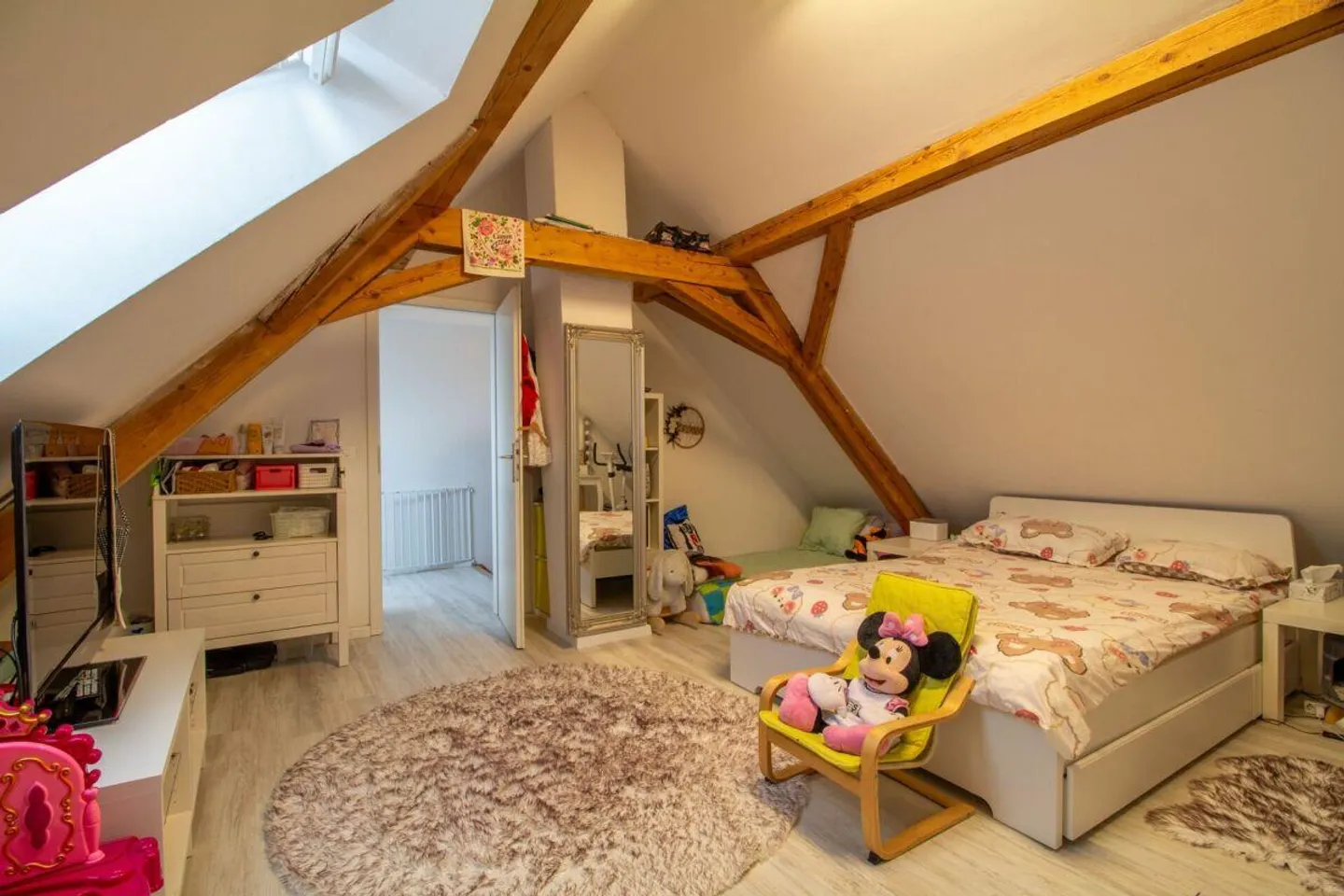 Casa unifamiliare ristrutturata di 6,5 locali con giardino, terrazza e box auto - Foto 15 di 26