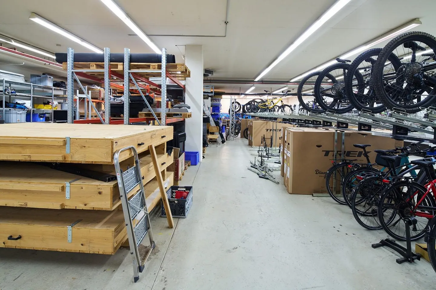 High Commercial / Storage Facilities - Photo 11 of 13