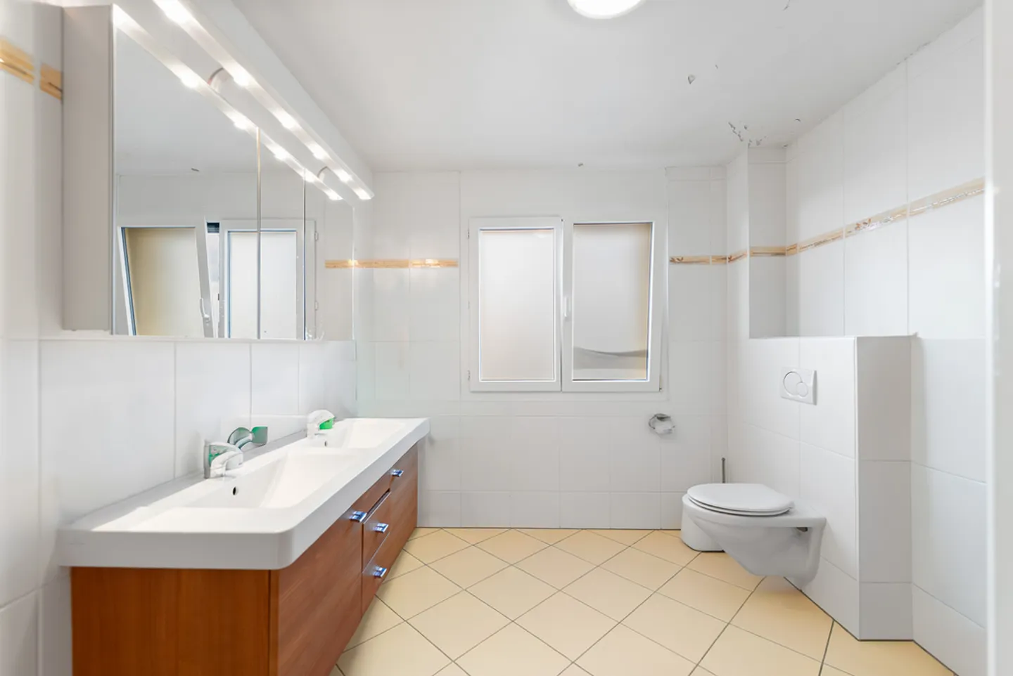 6-room apartment - Photo 6 of 12