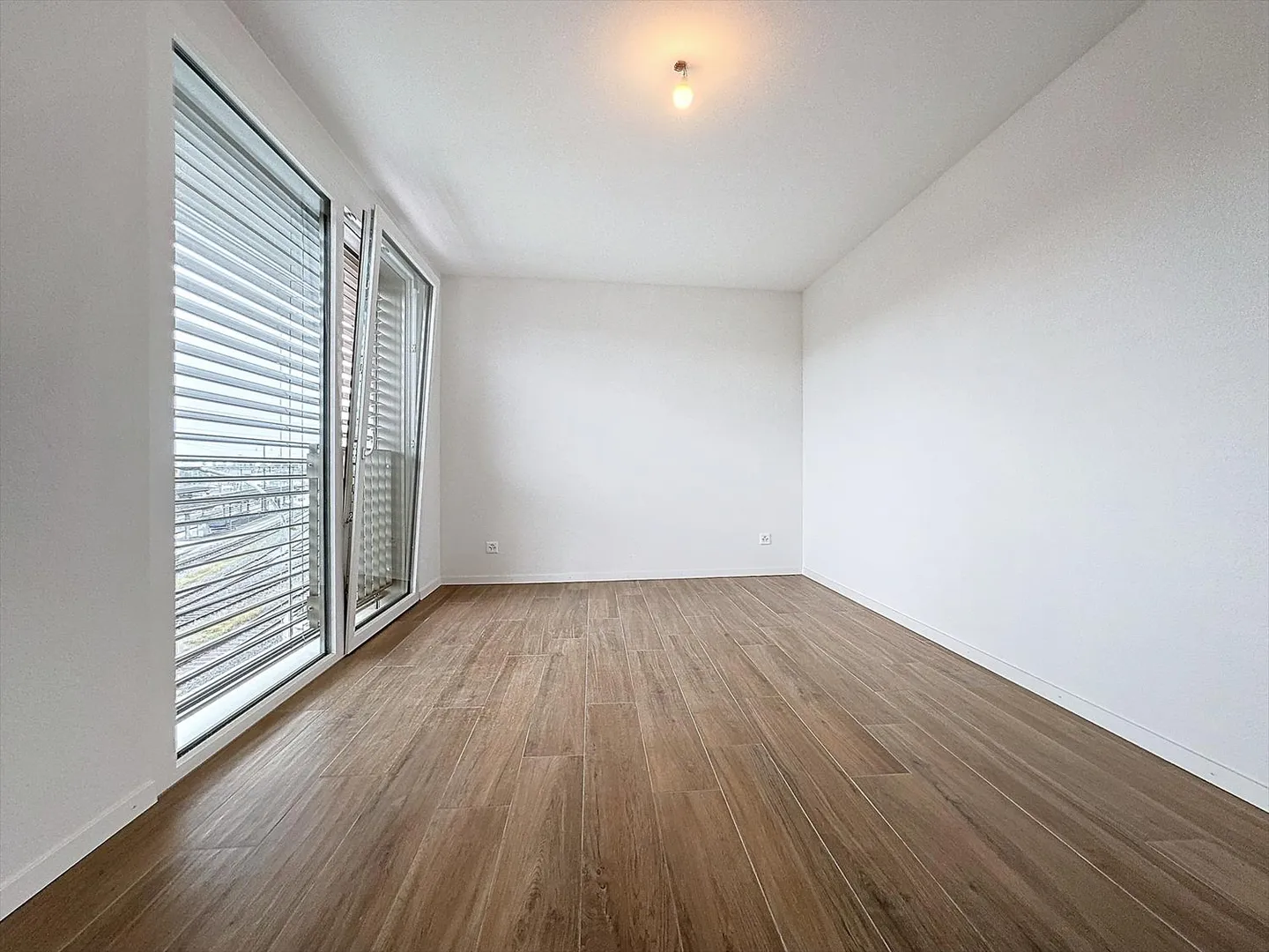 Appartement 2.5 pièces - Photo 4 sur 7