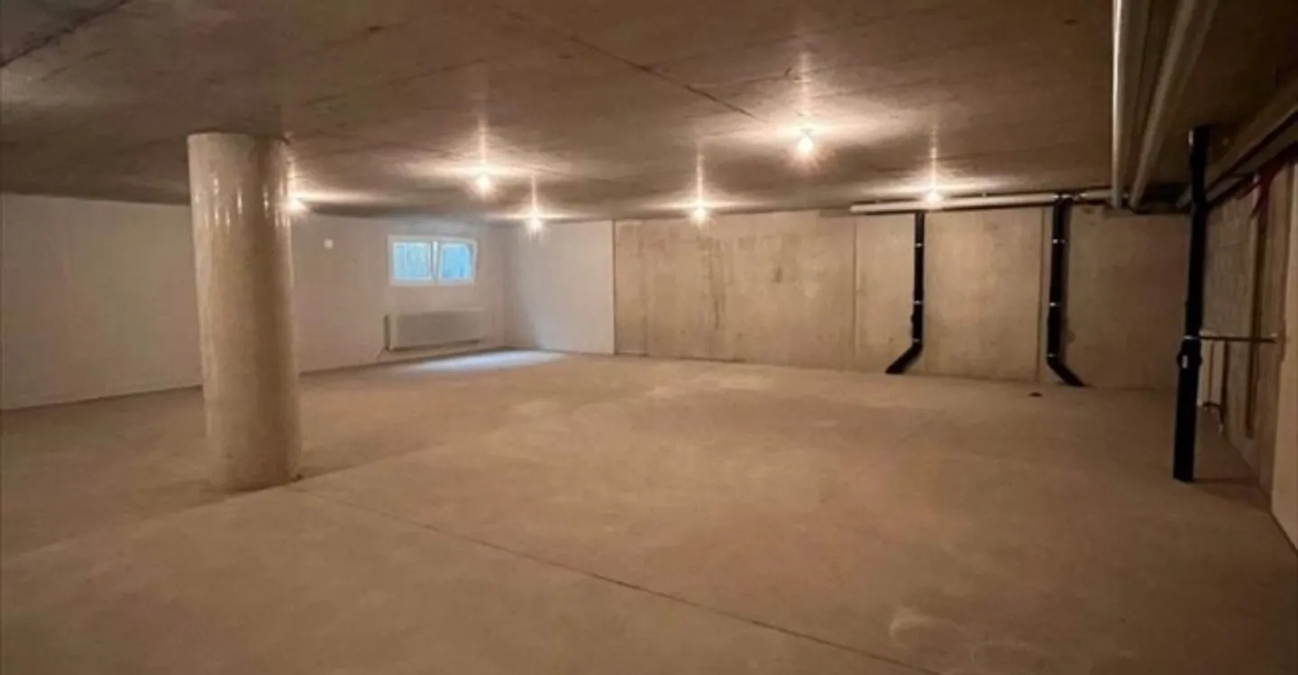 «Dépôt» - Photo 6 sur 6