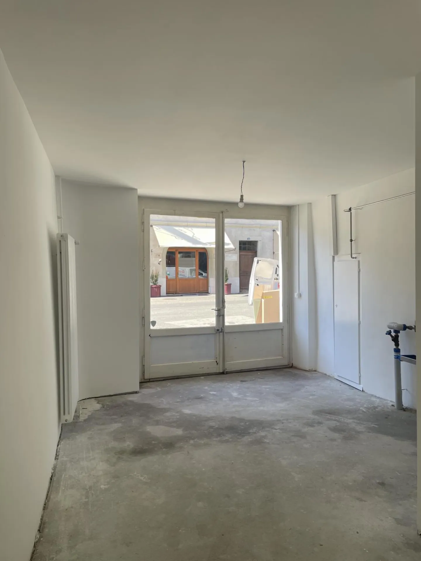 Espace Commercial Charmant au Lac - Photo 3 sur 10