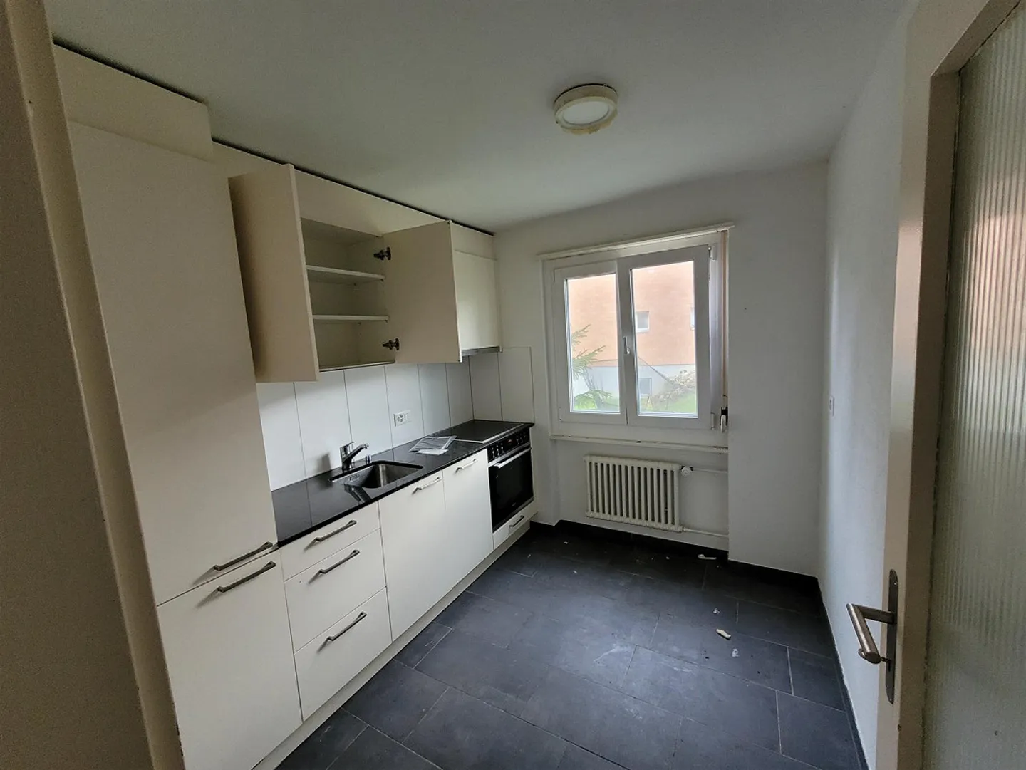 3.5 Room Apartment for Rent in Büren an der Aare - Photo 2 of 5