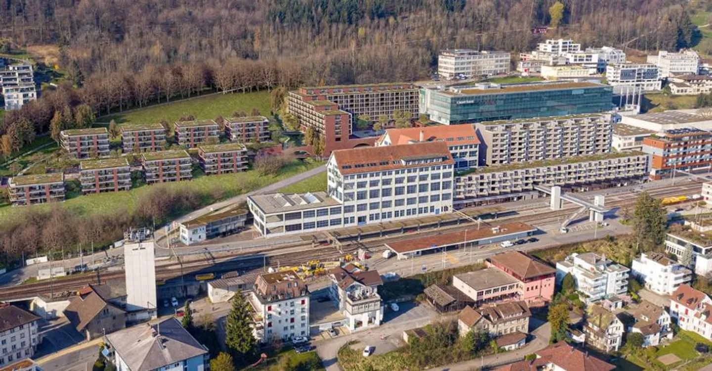 Motorcycle parking spaces in Horgen Oberdorf - Photo 2 of 2