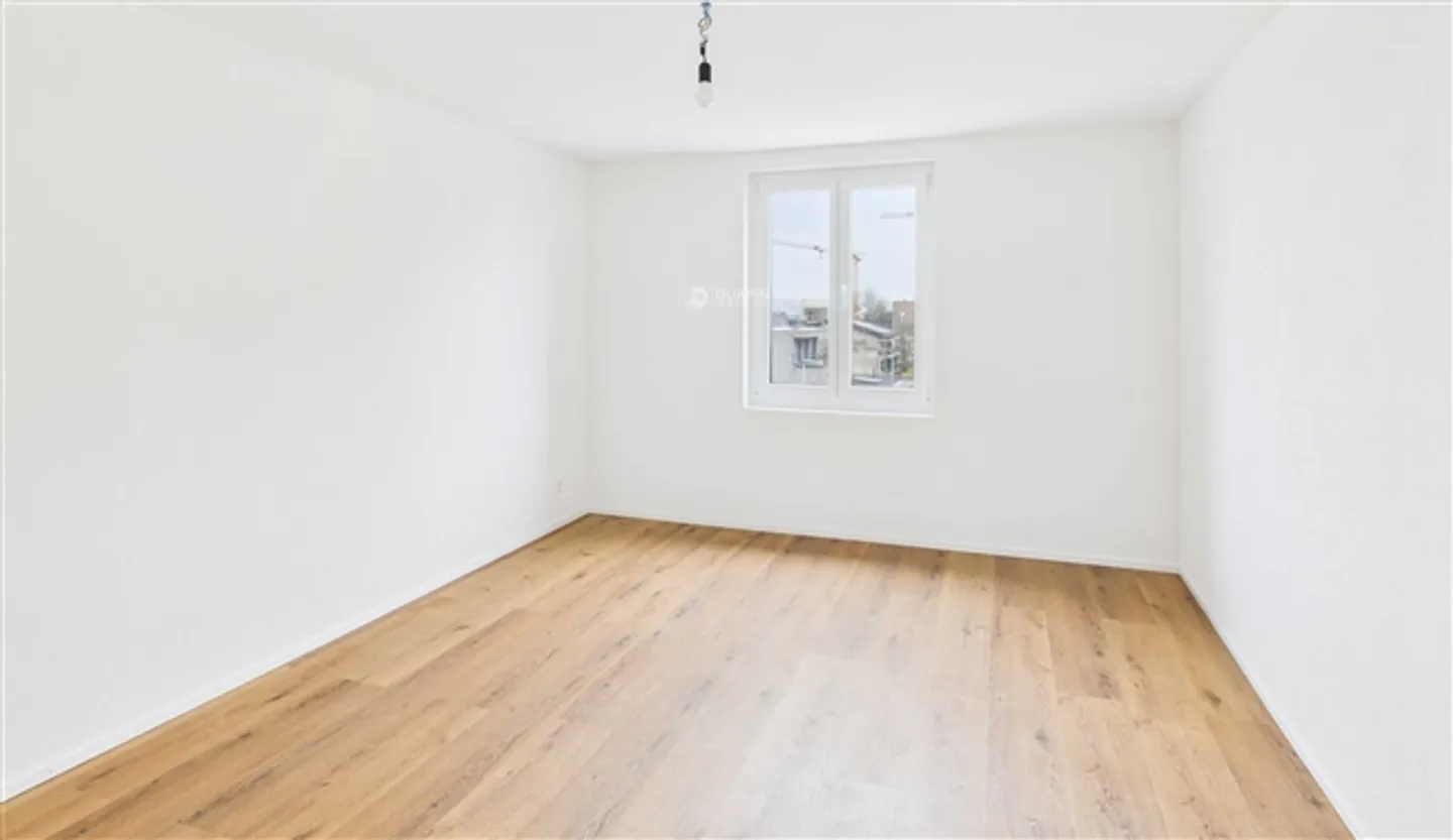 Maison individuelle de 5 pièces avec jardin d'hiver à Niederbipp - achetez maintenant - Photo 11 sur 13