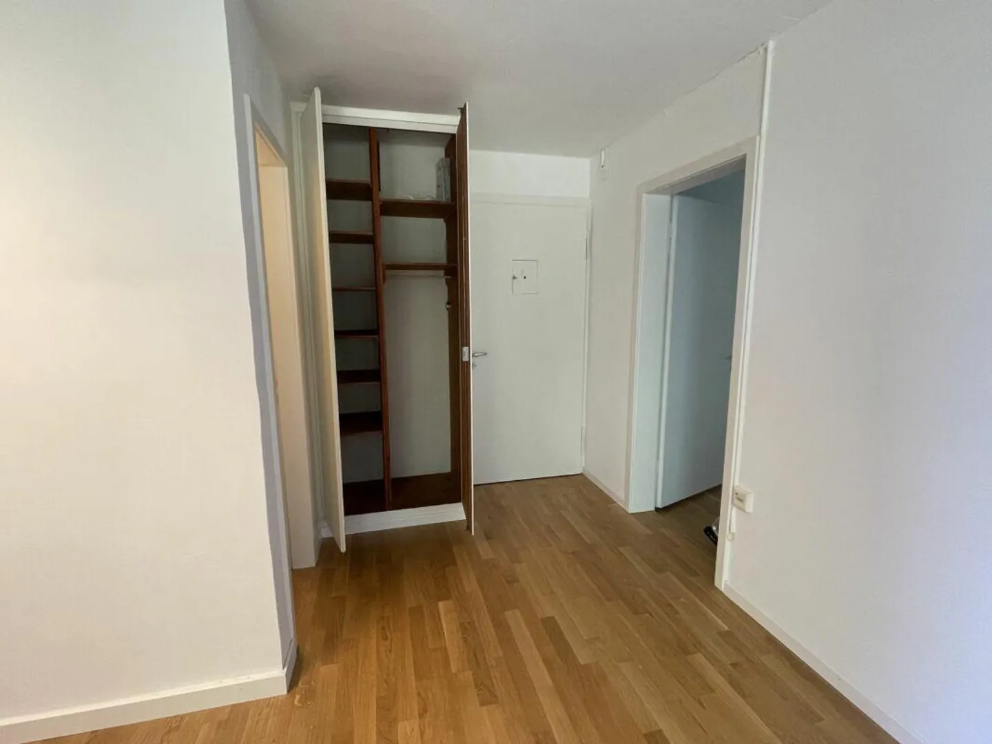 Appartamento 1,5 locali con balcone in posizione centrale - Foto 3 di 8