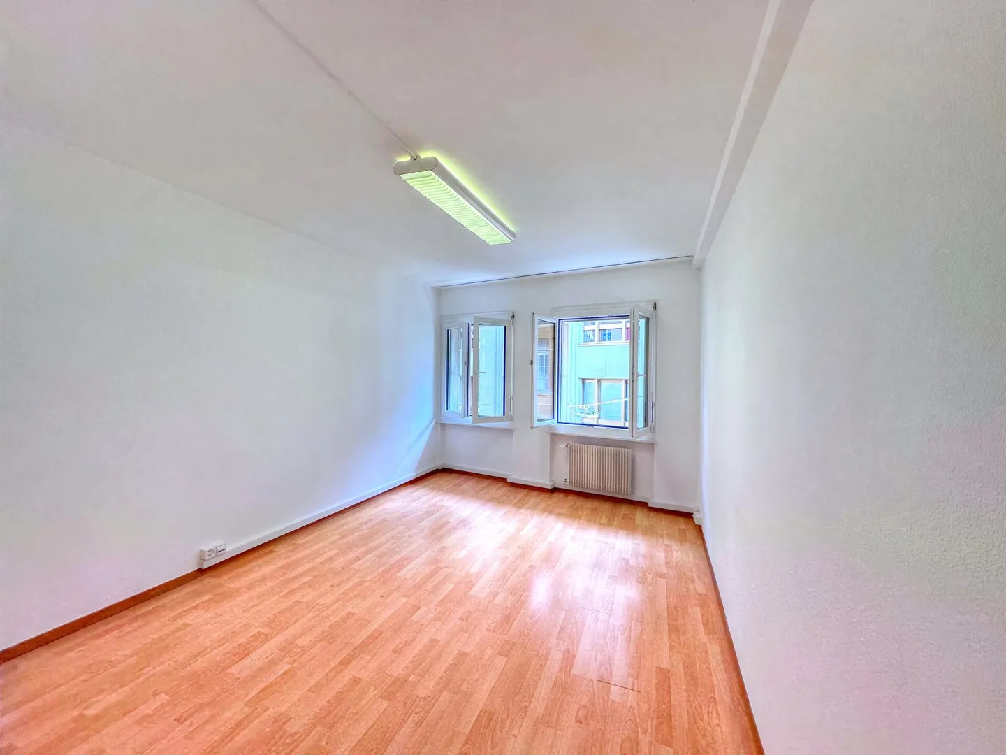 Administrative/Office 1 room 17 m2 in Lausanne - Photo 5 of 9