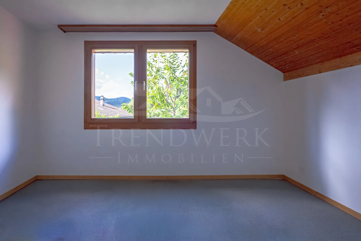 Spacious Two-Family House - Photo 3 of 16