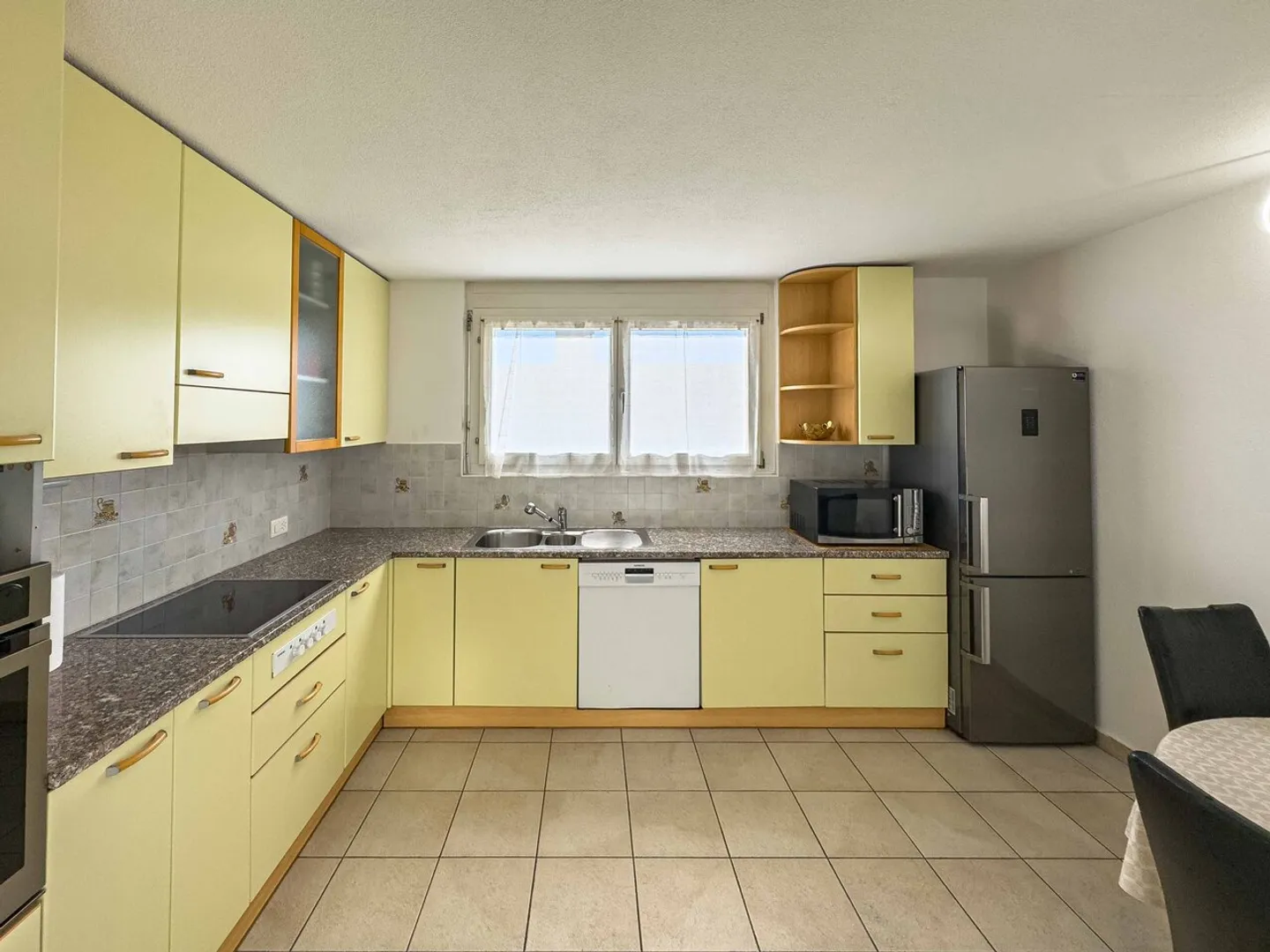 Maison jumelée avec jardin à Arzo - Photo 4 sur 11