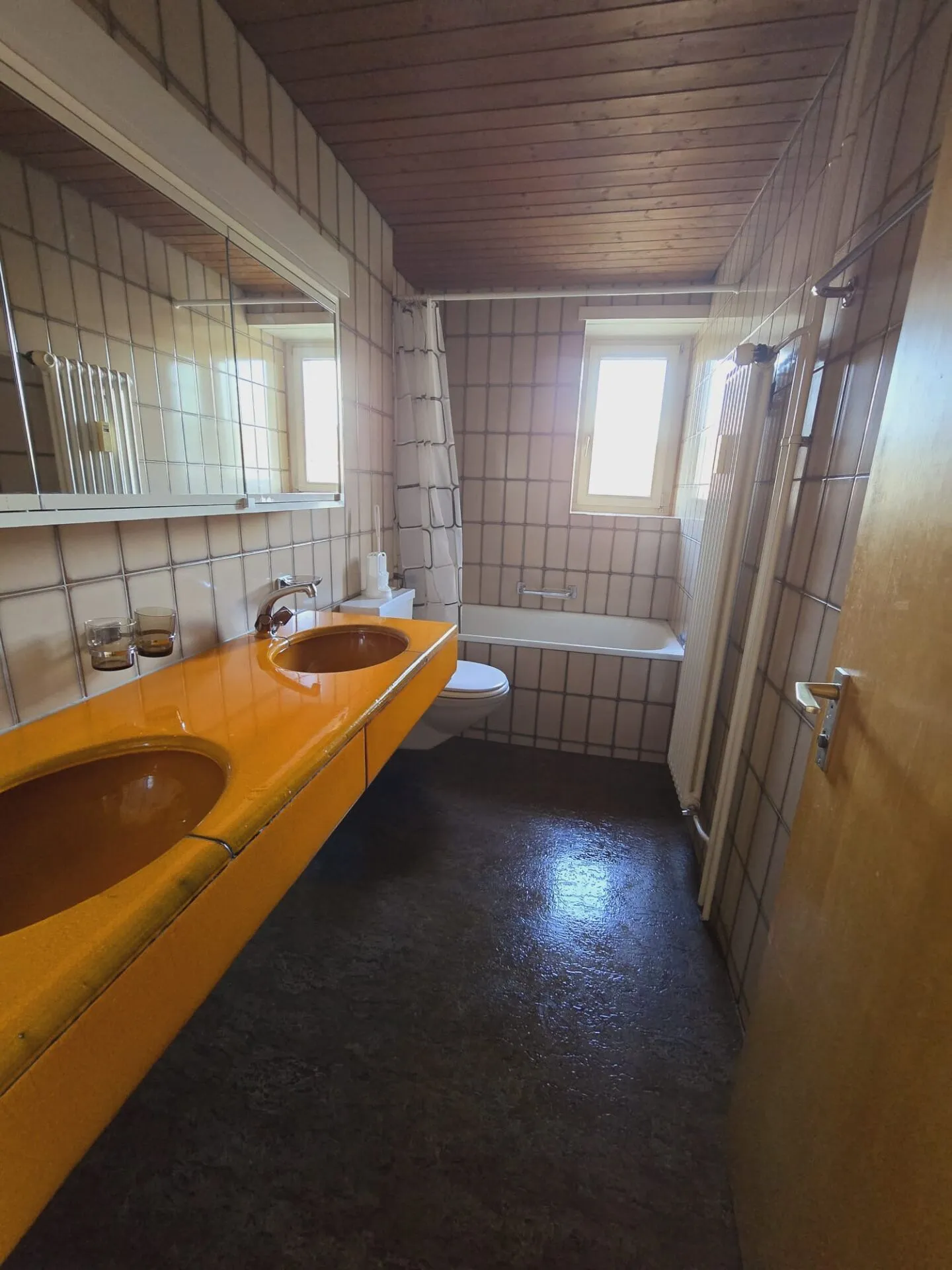 Furnished Room in 3-Person Shared Apartment (2nd Floor Room 1) - Photo 4 of 4